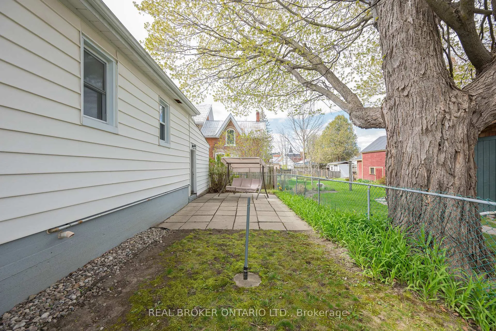 Photo 46 of 216 Thomas Street, North Grenville, Kemptville — HOMEH