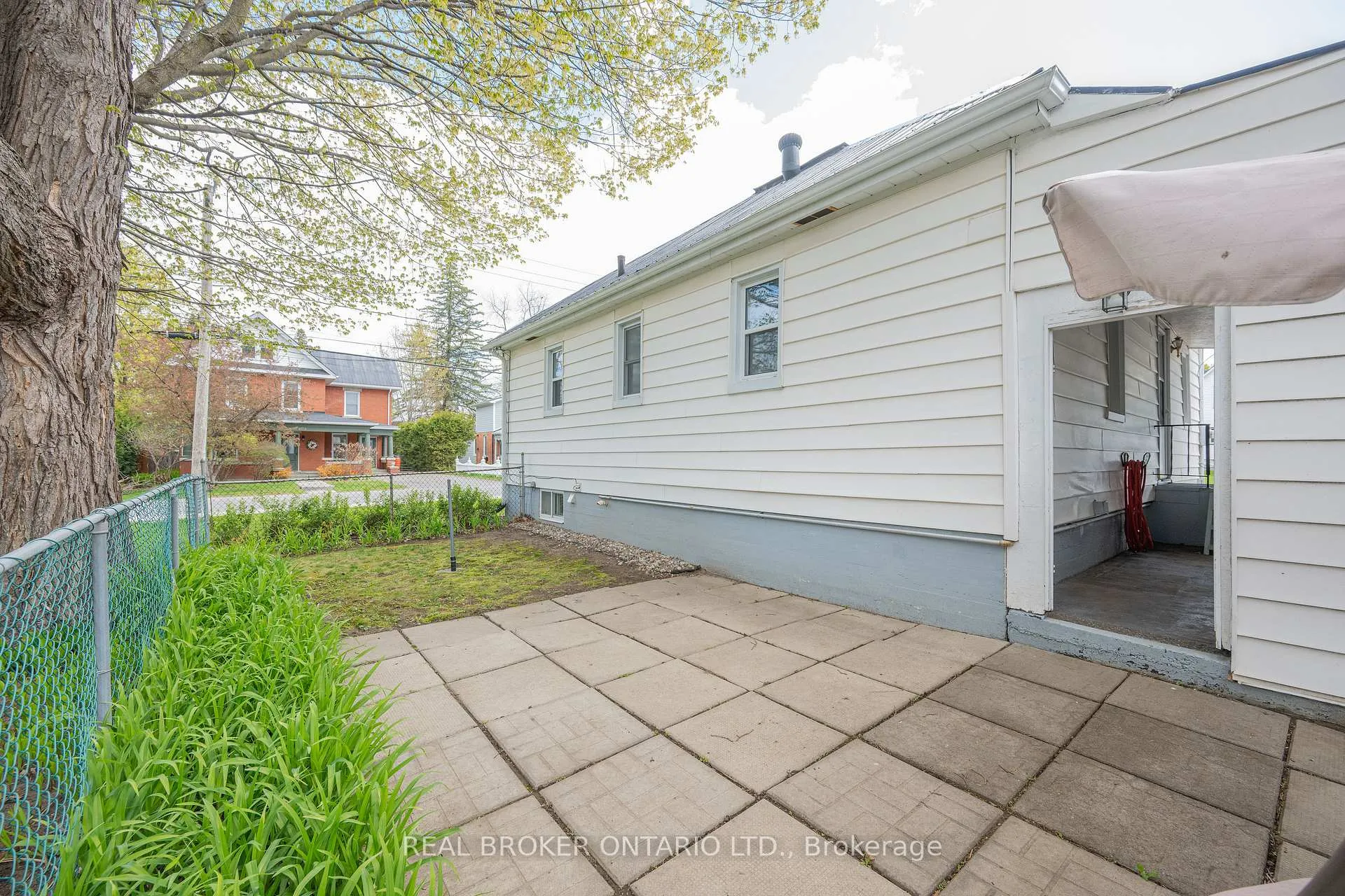 Photo 47 of 216 Thomas Street, North Grenville, Kemptville — HOMEH