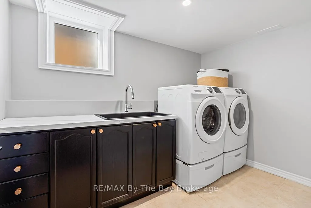 Photo 27 of 6 Academy Avenue, Wasaga Beach — HOMEH