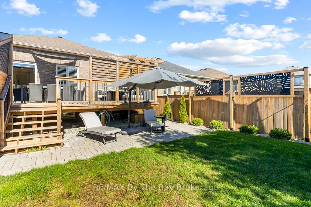 Photo 33 of 6 Academy Avenue, Wasaga Beach — HOMEH