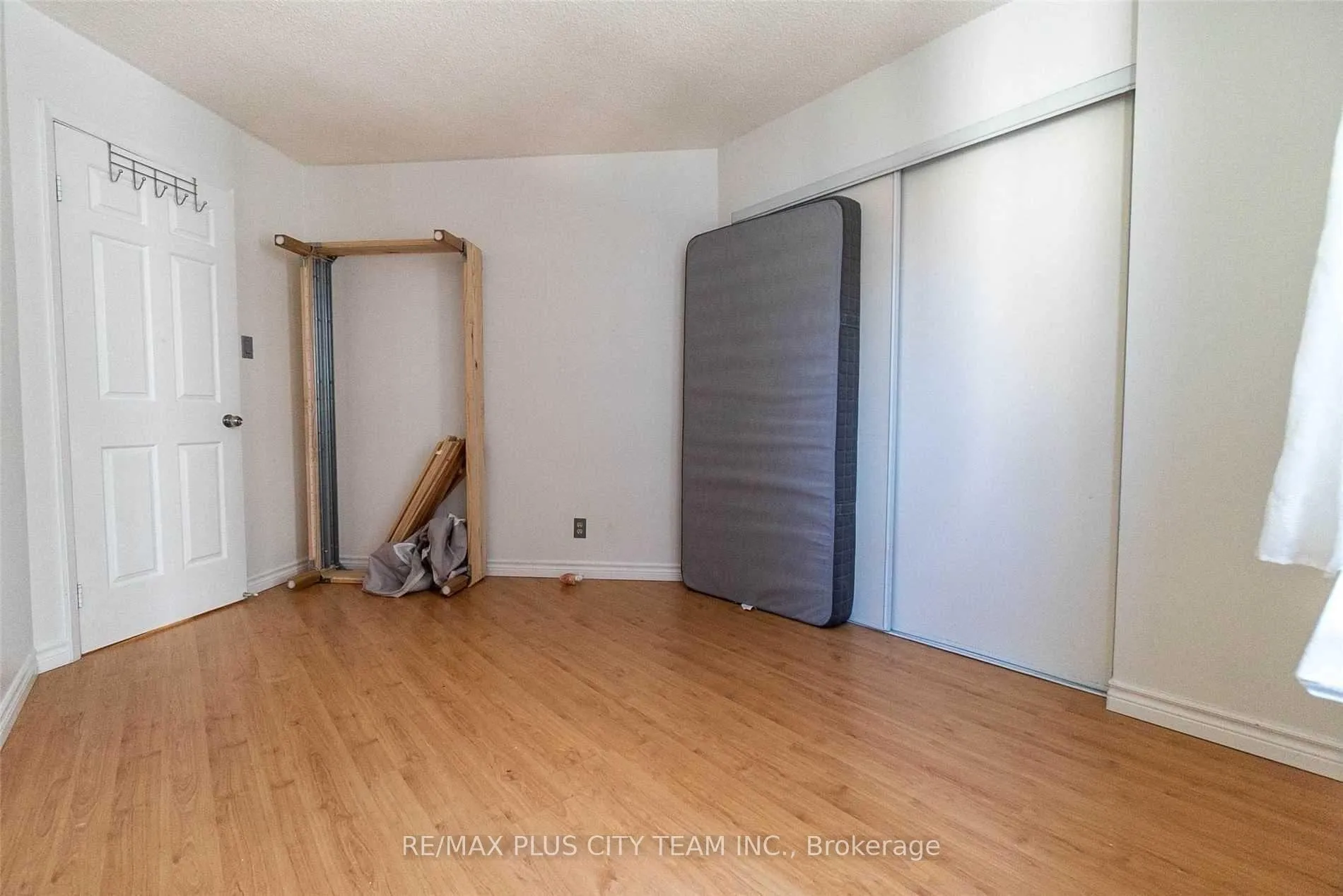 Photo 14 of Unit 708, 717 Bay Street, Toronto, Bay Street Corridor — HOMEH