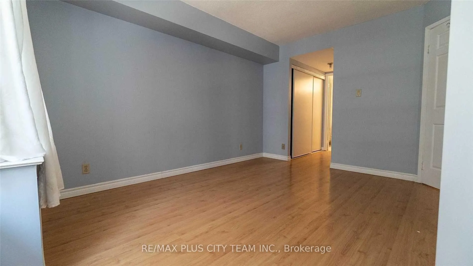 Photo 19 of Unit 708, 717 Bay Street, Toronto, Bay Street Corridor — HOMEH