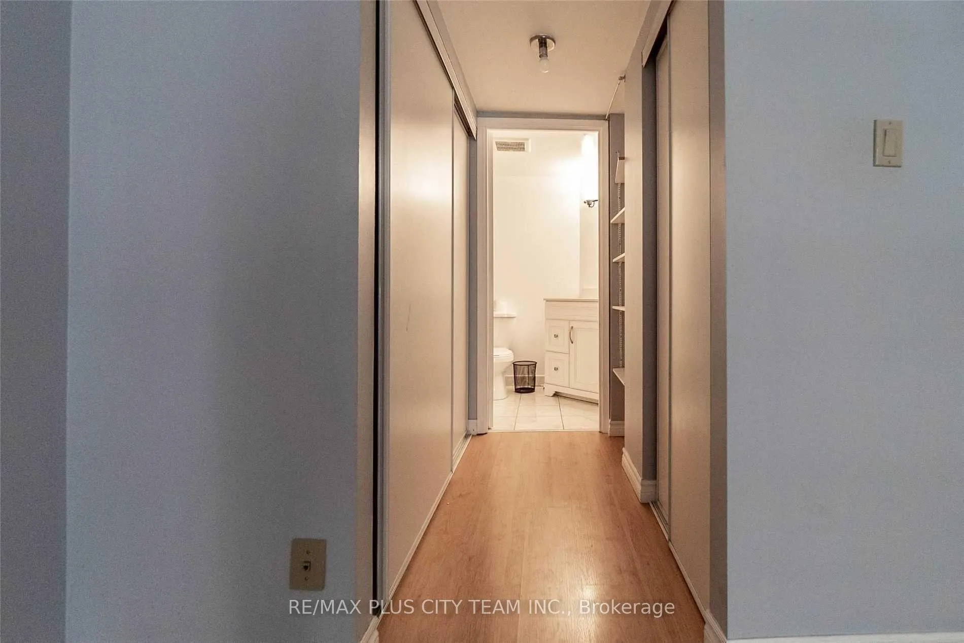 Photo 20 of Unit 708, 717 Bay Street, Toronto, Bay Street Corridor — HOMEH