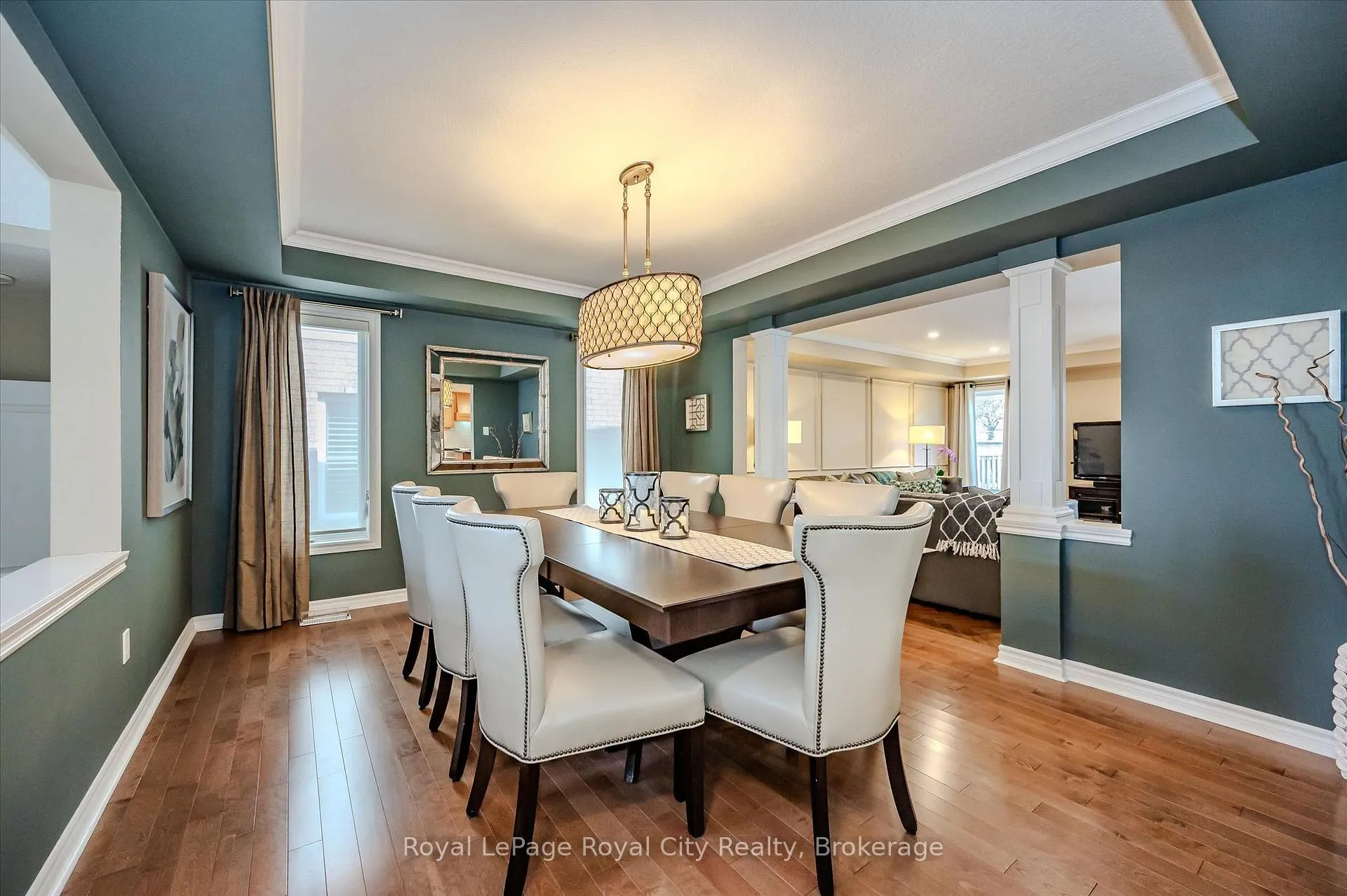 Photo 6 of 16 Hall Avenue, Guelph, Pineridge/Westminster Woods — HOMEH