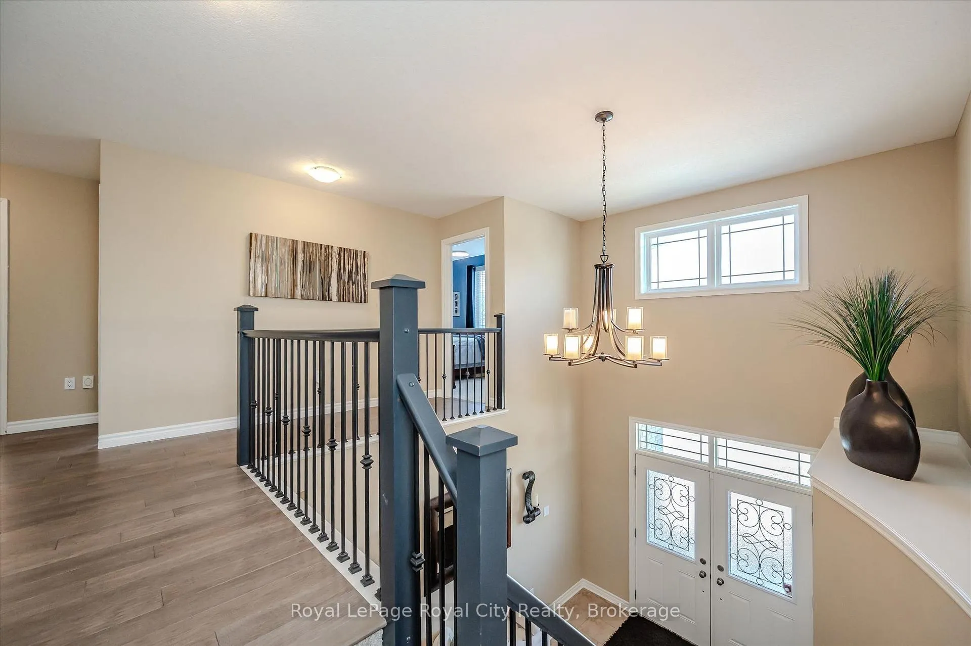 Photo 19 of 16 Hall Avenue, Guelph, Pineridge/Westminster Woods — HOMEH