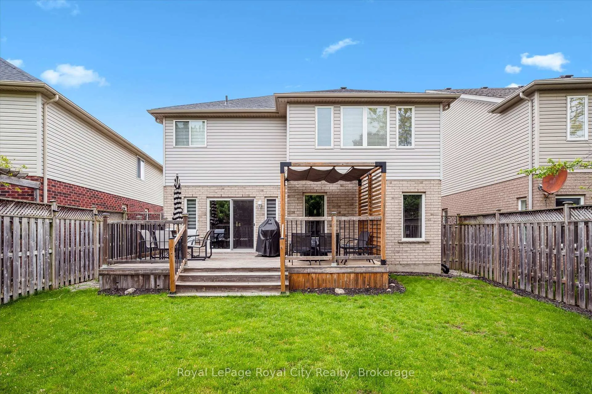 Photo 43 of 16 Hall Avenue, Guelph, Pineridge/Westminster Woods — HOMEH