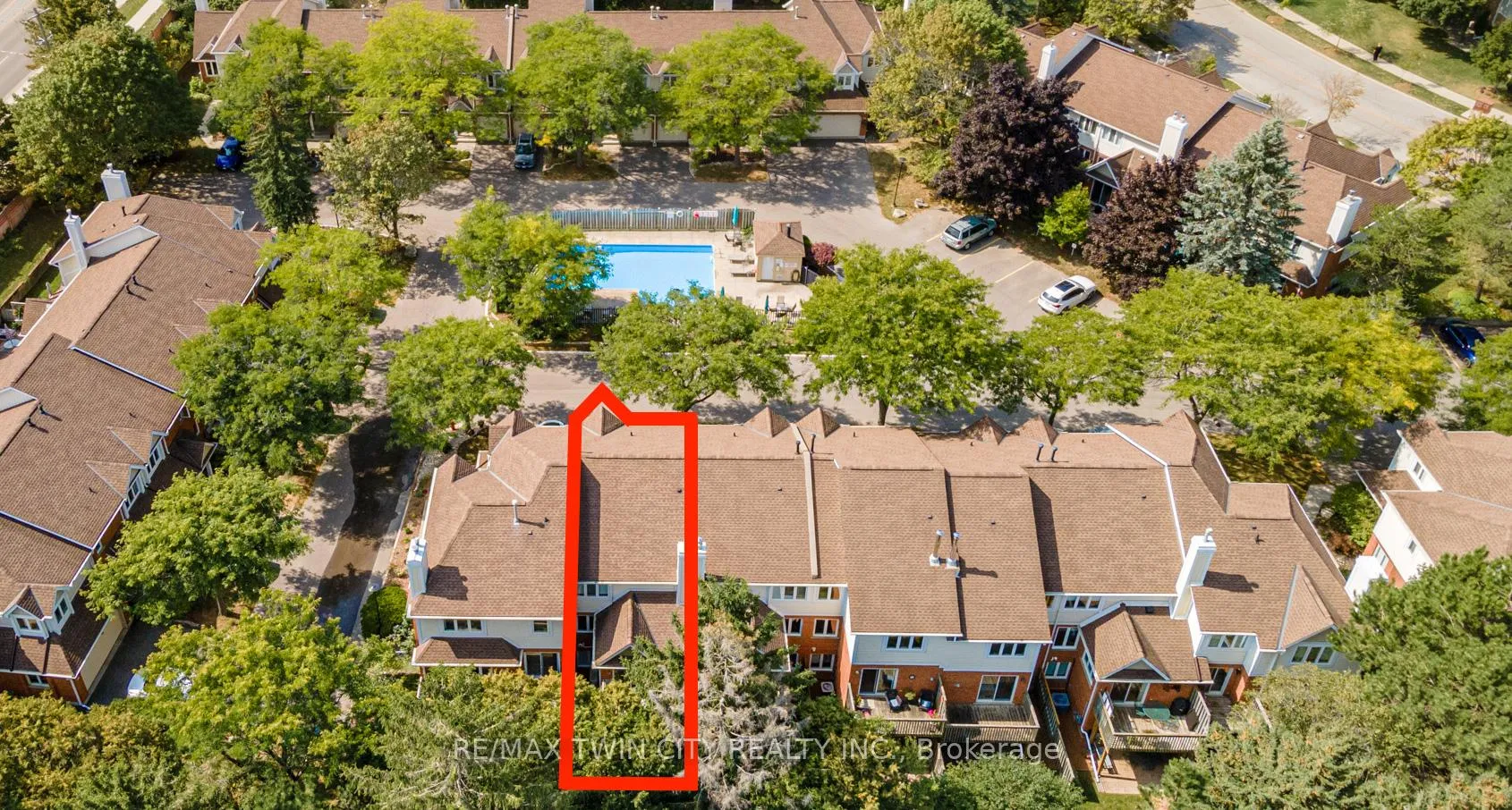 Photo 6 of Unit 12, 523 Beechwood Drive, Waterloo, Beechwood West — HOMEH