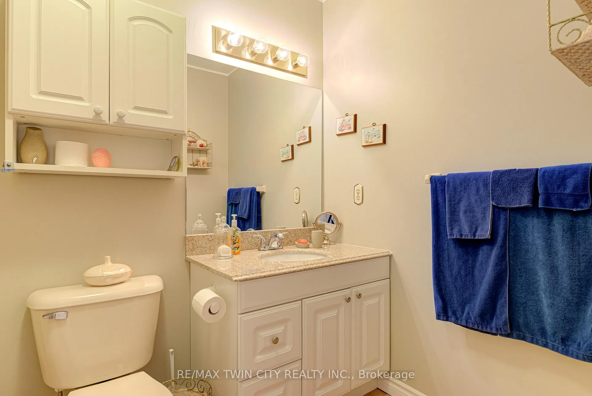 Photo 18 of Unit 12, 523 Beechwood Drive, Waterloo, Beechwood West — HOMEH