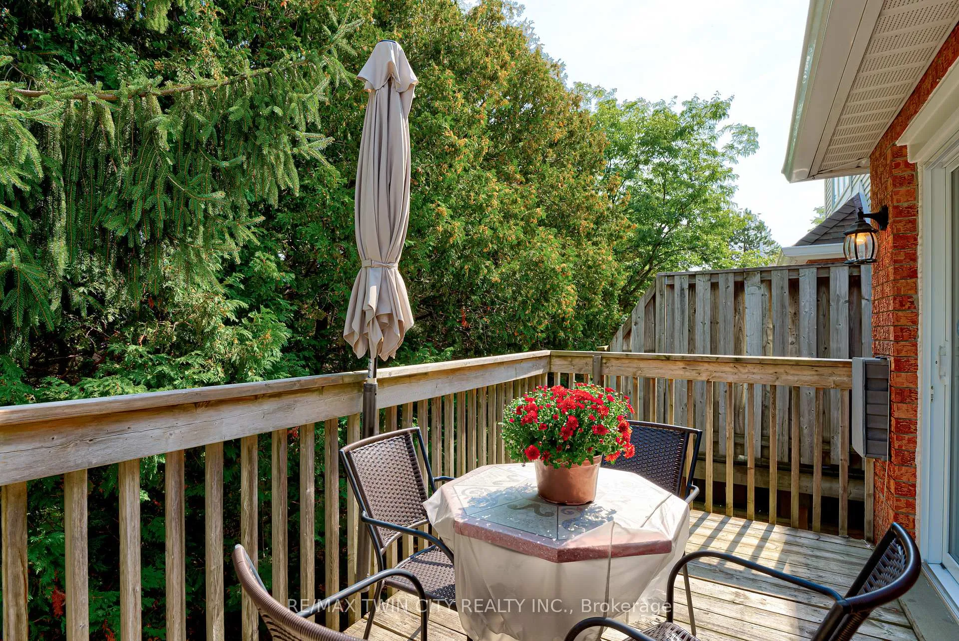Photo 27 of Unit 12, 523 Beechwood Drive, Waterloo, Beechwood West — HOMEH
