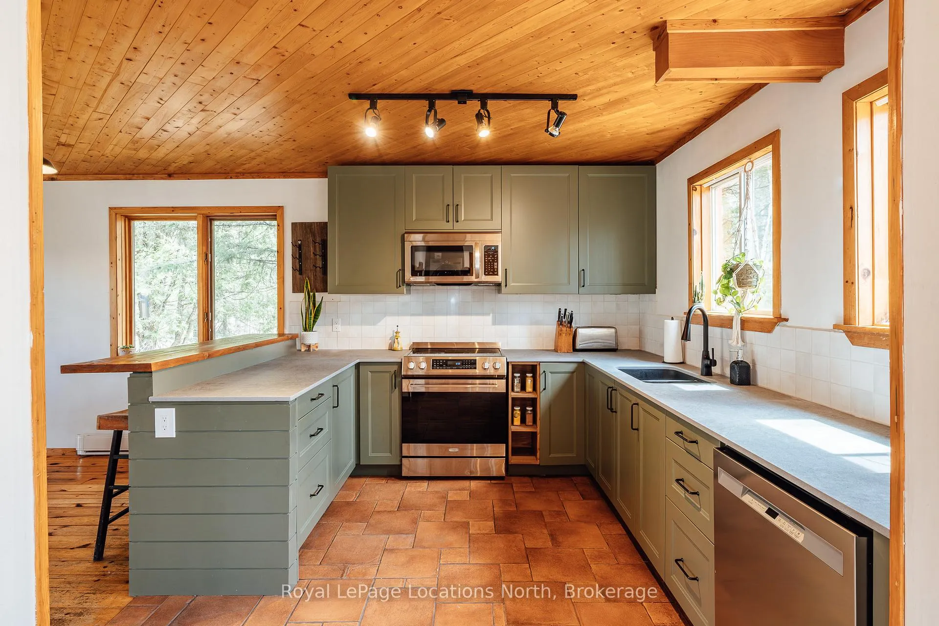 Photo 8 of 218 Raglan Street, Grey Highlands — HOMEH