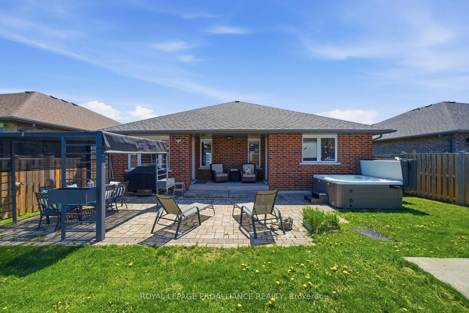 Photo 37 of 51 Crews Crescent, Quinte West, Murray Ward — HOMEH