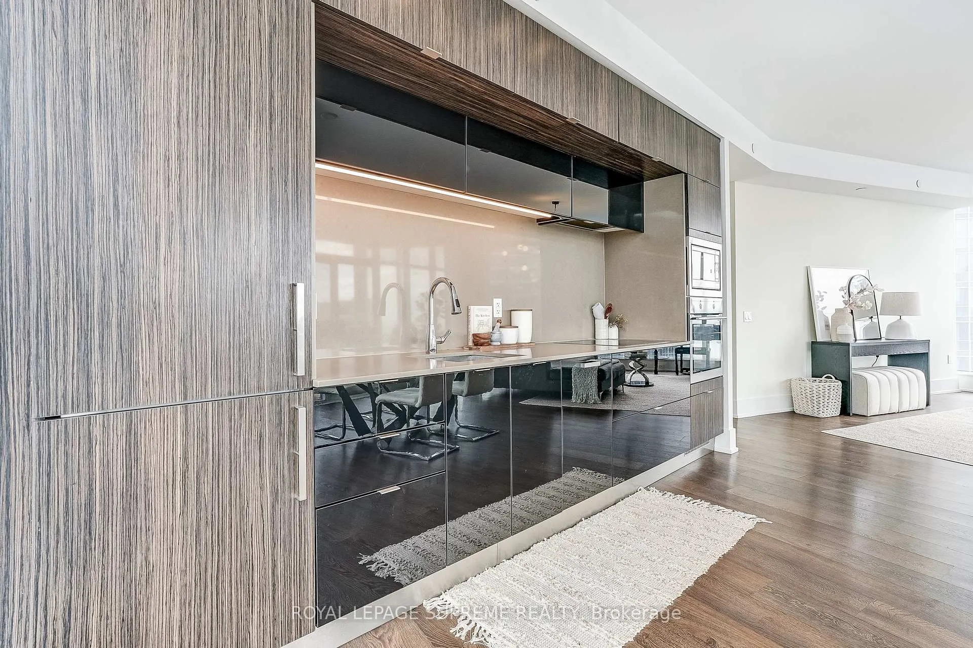 Photo 7 of Unit 3010, 10 York Street, Toronto, Waterfront Communities — HOMEH
