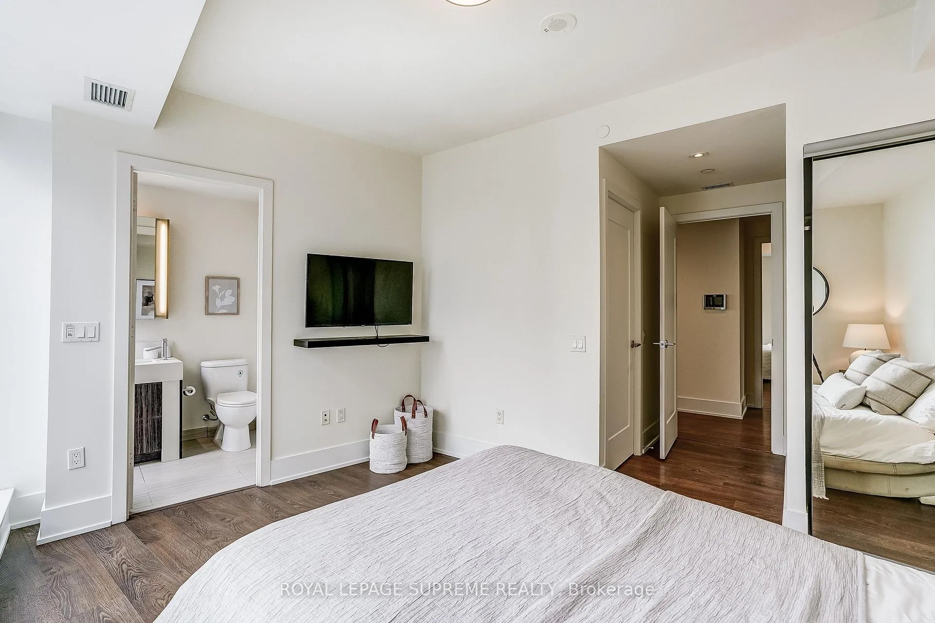 Photo 12 of Unit 3010, 10 York Street, Toronto, Waterfront Communities — HOMEH