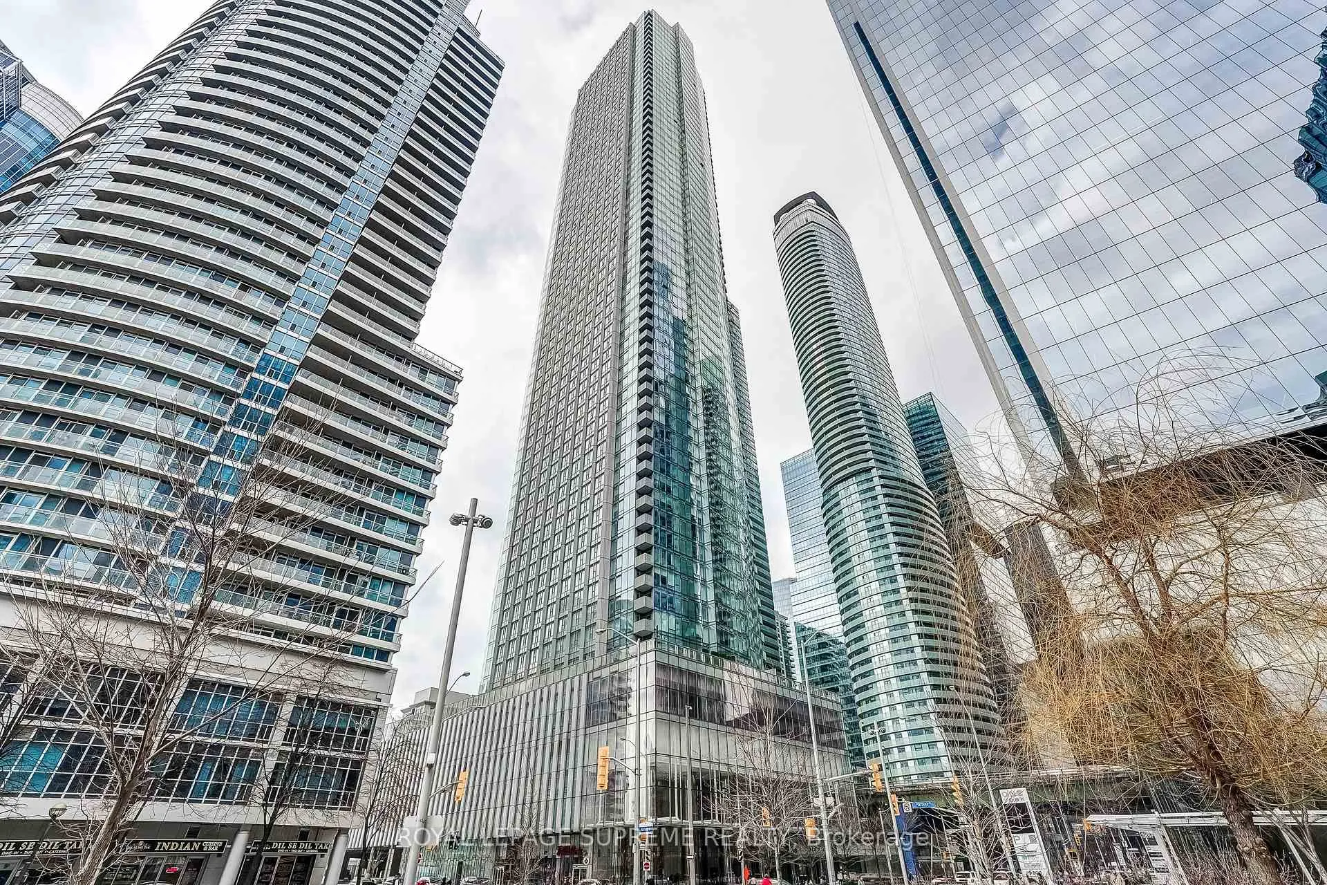 Photo 31 of Unit 3010, 10 York Street, Toronto, Waterfront Communities — HOMEH