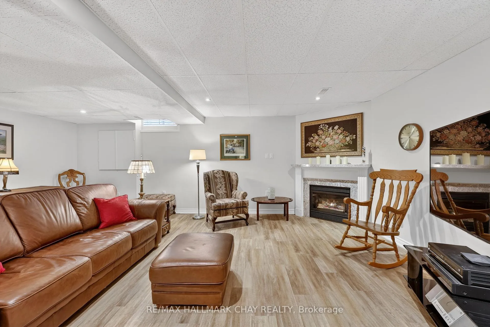 Photo 20 of 4 Darling Crescent, New Tecumseth, Alliston — HOMEH