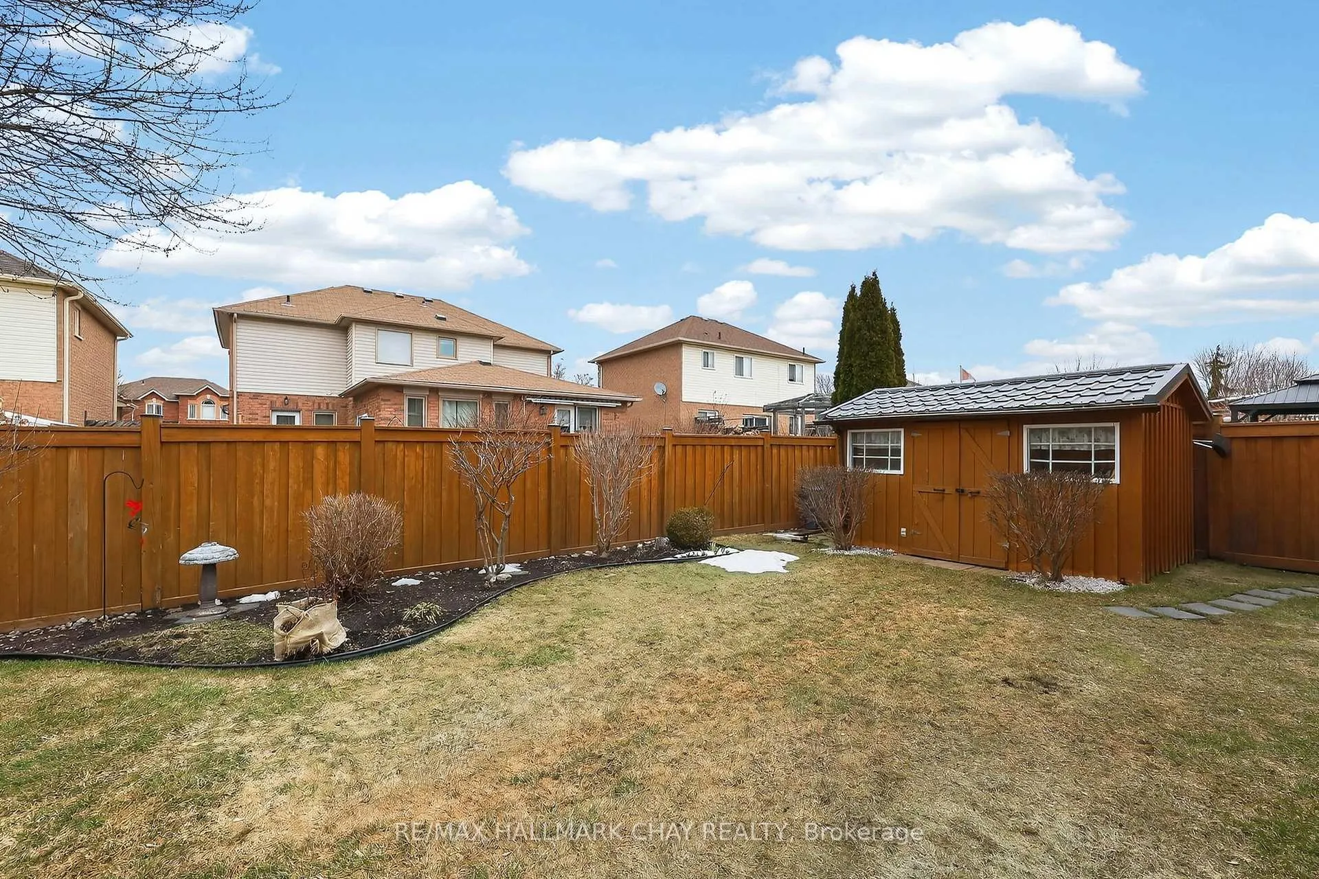 Photo 26 of 4 Darling Crescent, New Tecumseth, Alliston — HOMEH