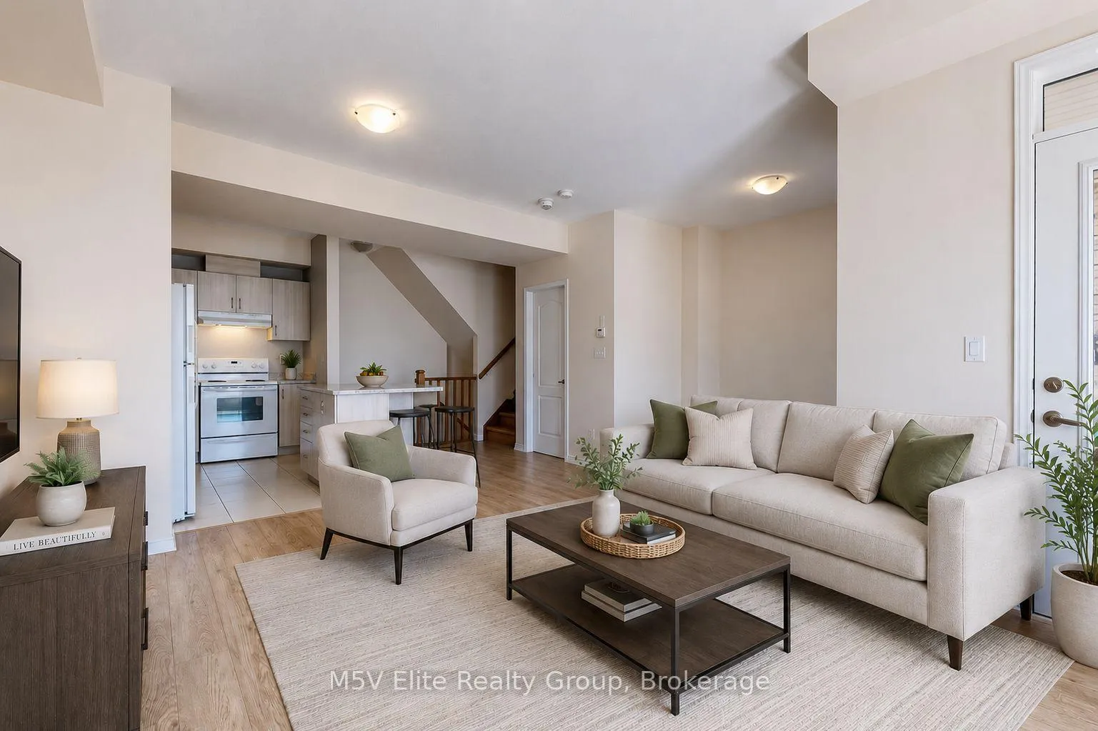 Photo 6 of 5010 Desantis Drive, Lincoln, Beamsville — HOMEH
