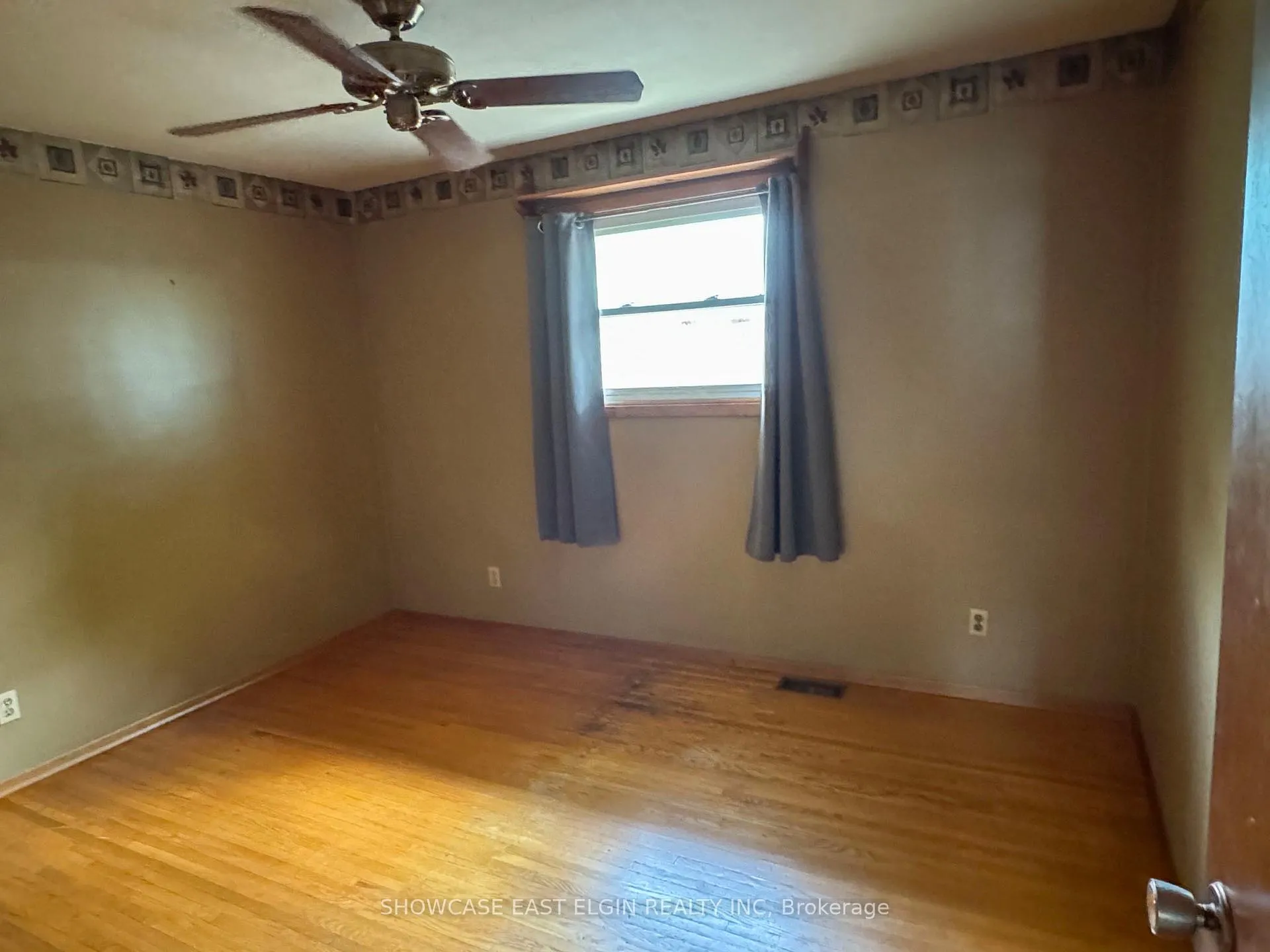 Photo 10 of 21 Clarence Street, Aylmer — HOMEH
