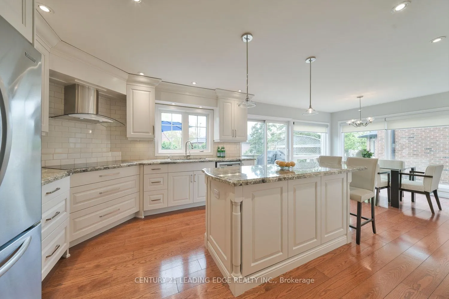 Photo 13 of 131 Reeve Drive, Markham, Markham Village — HOMEH