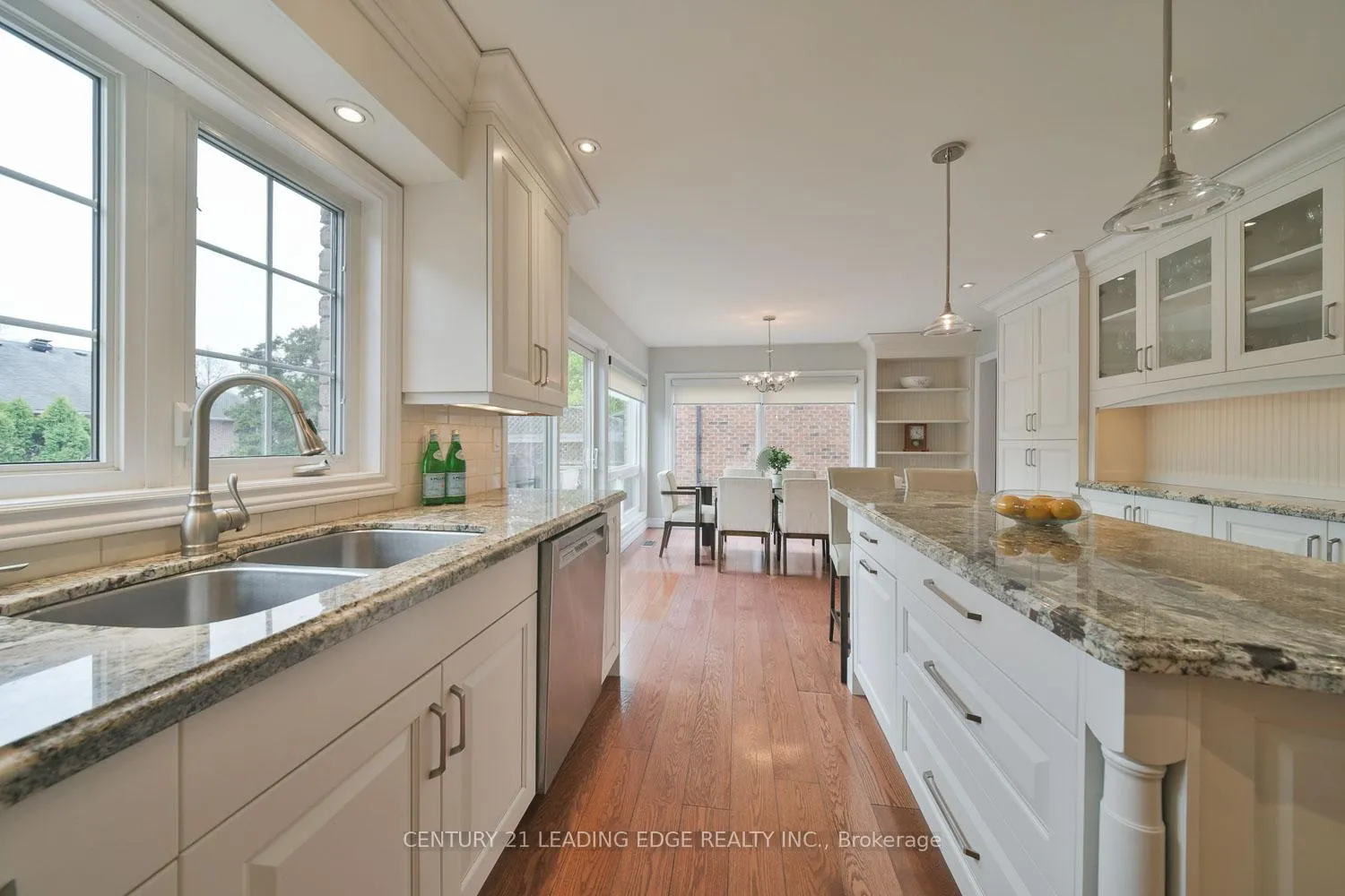 Photo 14 of 131 Reeve Drive, Markham, Markham Village — HOMEH