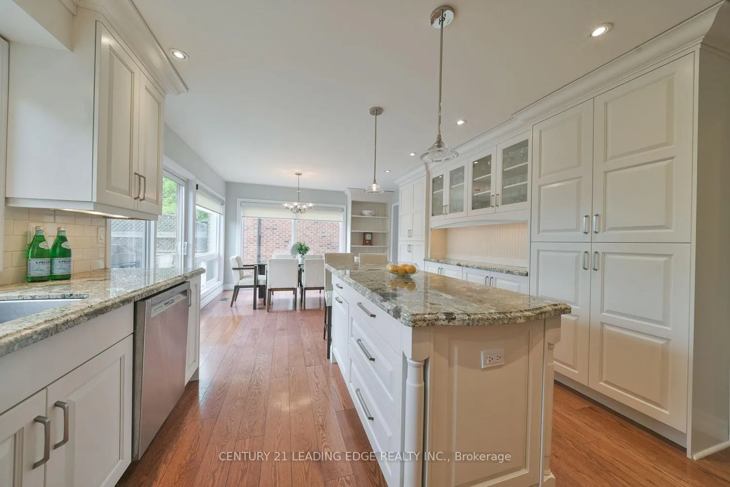 Photo 16 of 131 Reeve Drive, Markham, Markham Village — HOMEH