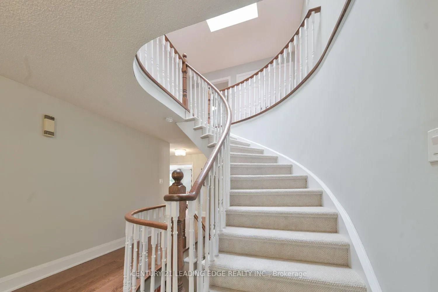 Photo 22 of 131 Reeve Drive, Markham, Markham Village — HOMEH