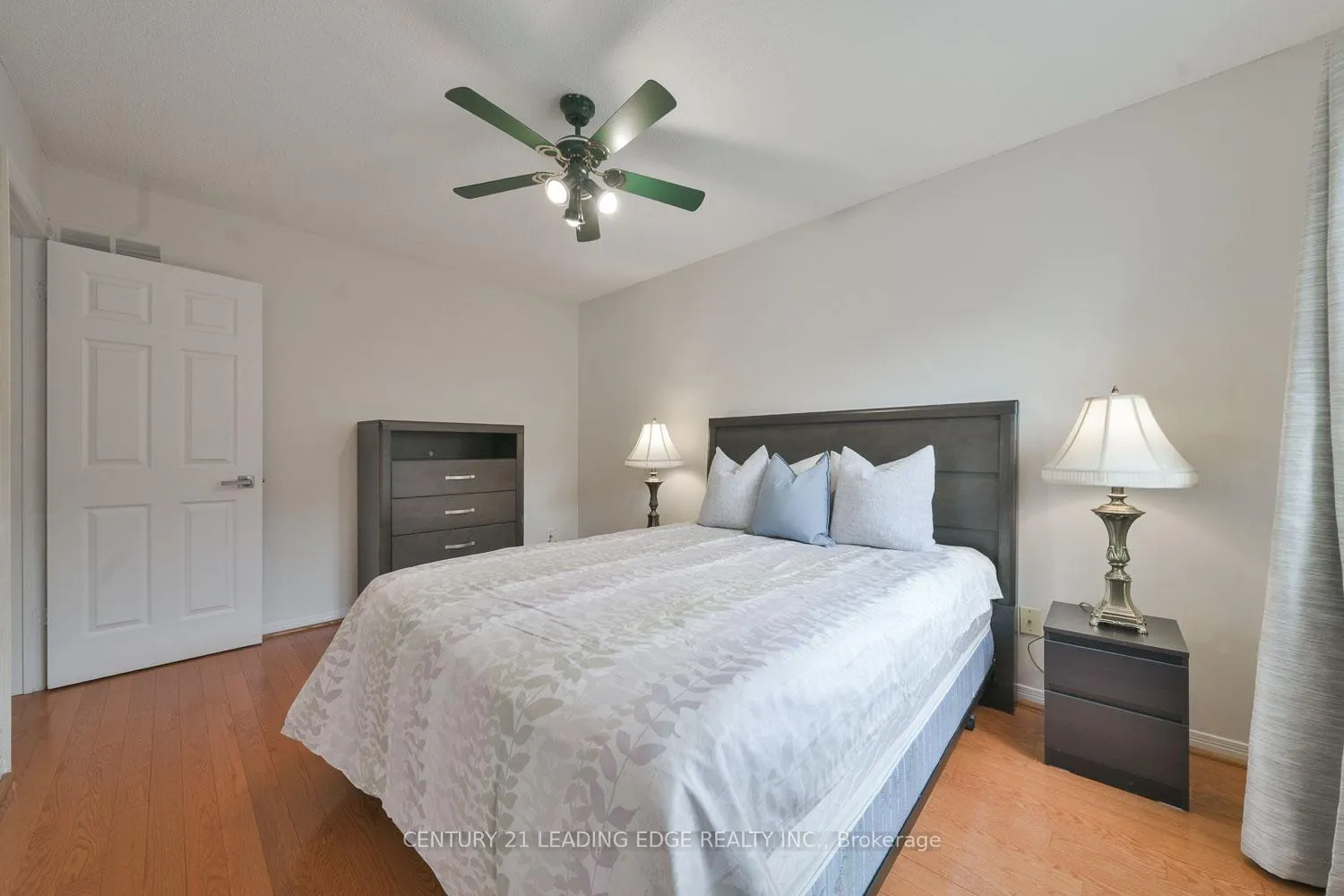 Photo 30 of 131 Reeve Drive, Markham, Markham Village — HOMEH