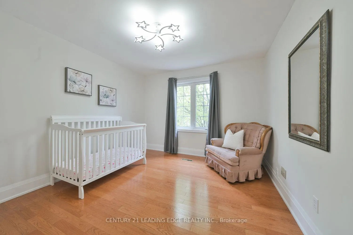 Photo 35 of 131 Reeve Drive, Markham, Markham Village — HOMEH