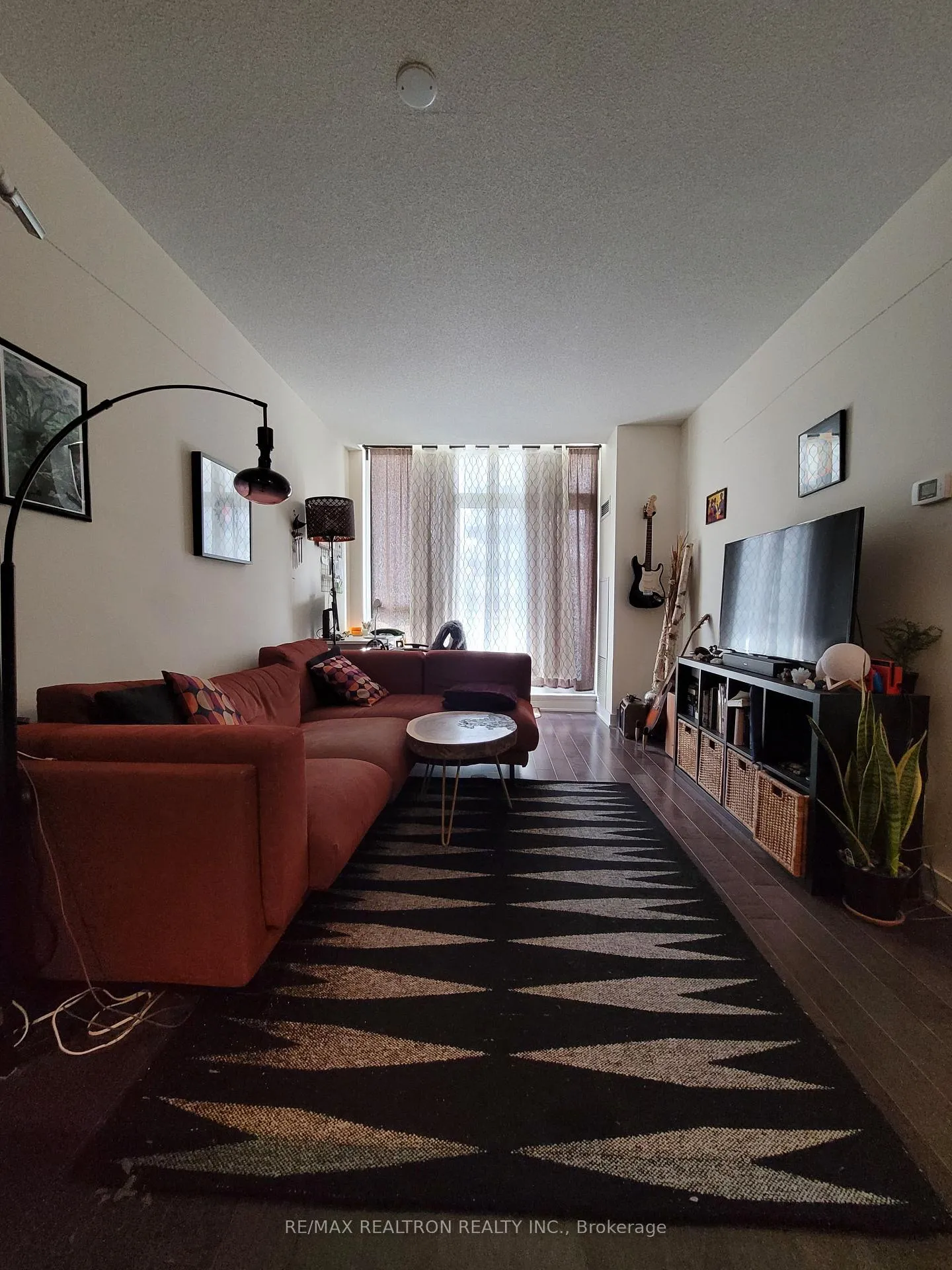 Photo 2 of Unit 201, 4070 Confederation Parkway, Mississauga, City Centre — HOMEH
