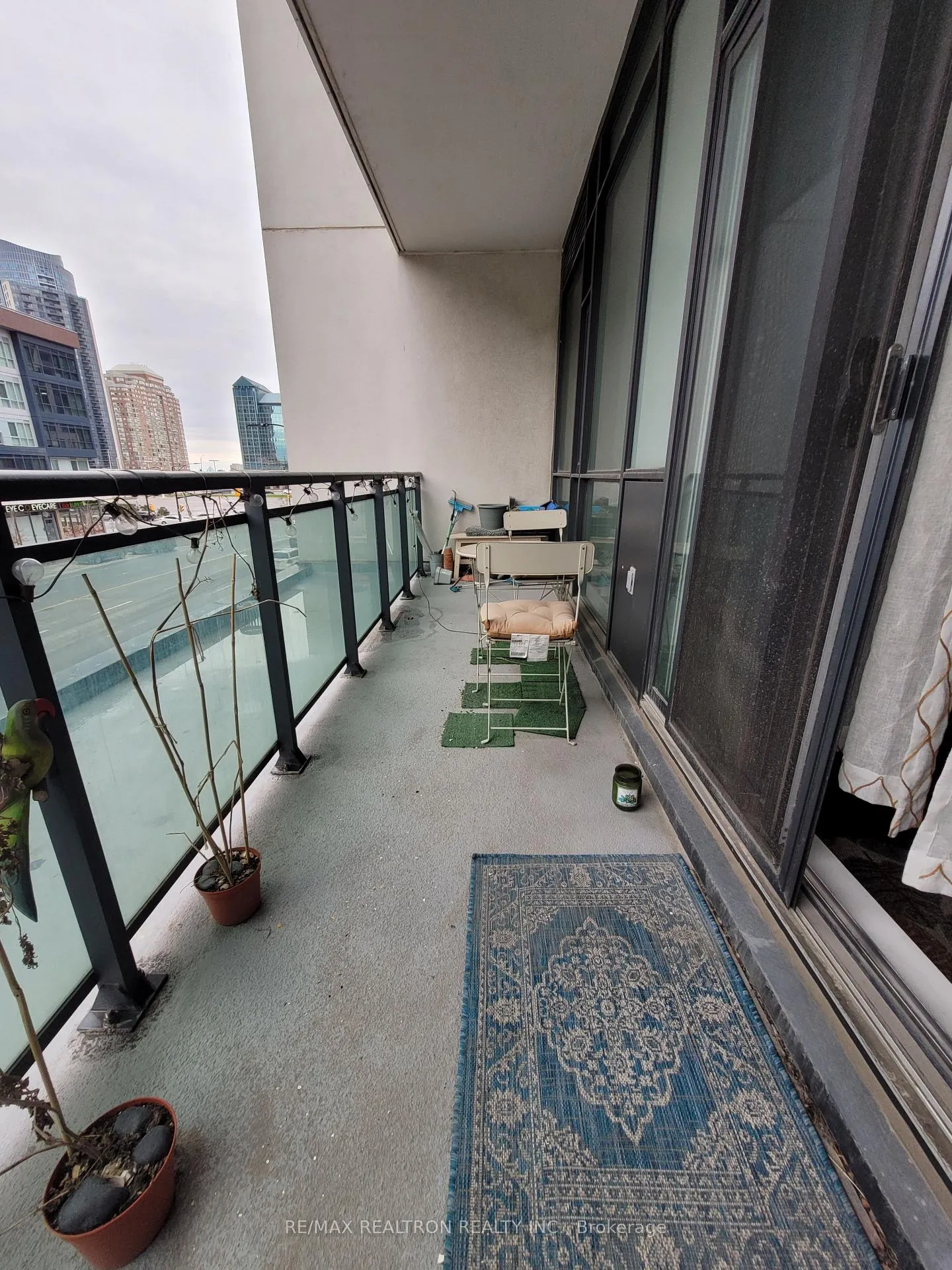 Photo 11 of Unit 201, 4070 Confederation Parkway, Mississauga, City Centre — HOMEH