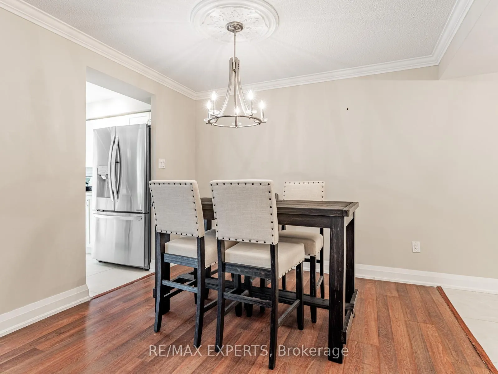 Photo 5 of Unit 215, 100 Arbors Lane, Vaughan, West Woodbridge — HOMEH