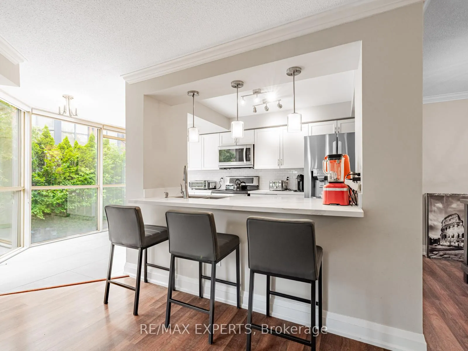 Photo 12 of Unit 215, 100 Arbors Lane, Vaughan, West Woodbridge — HOMEH