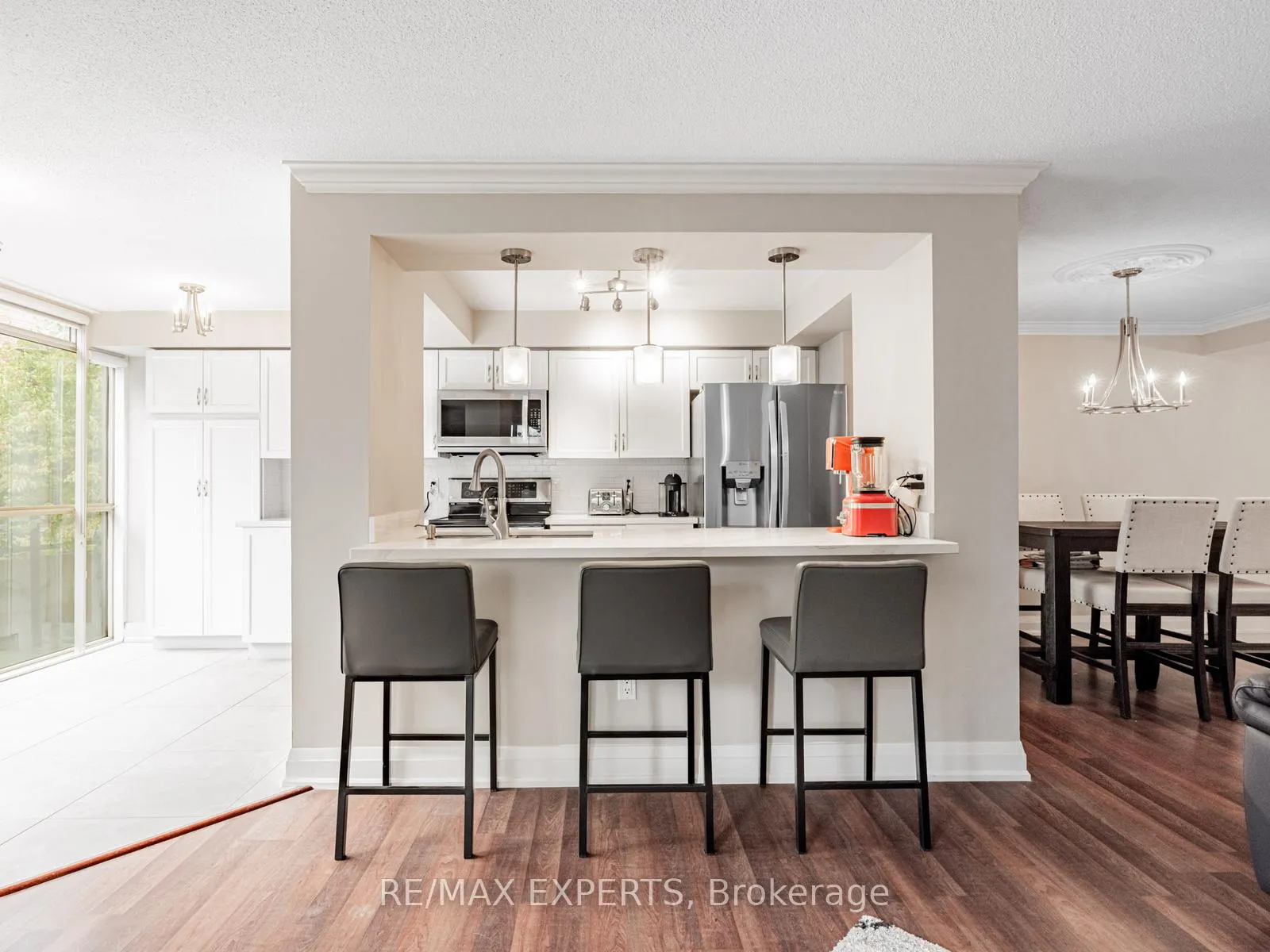Photo 13 of Unit 215, 100 Arbors Lane, Vaughan, West Woodbridge — HOMEH