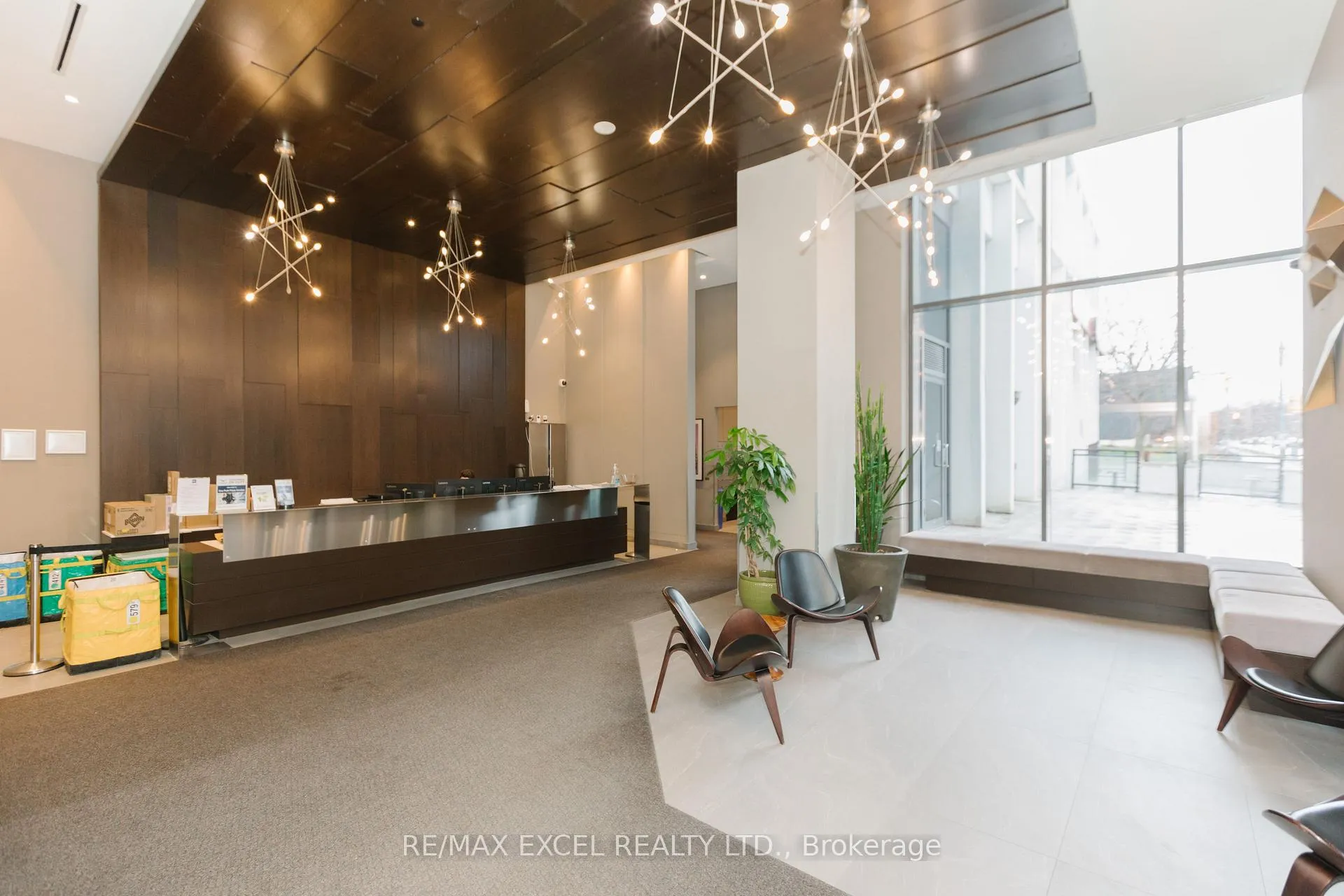 Photo 5 of Unit 1307, 170 Sumach Street, Toronto, Regent Park — HOMEH