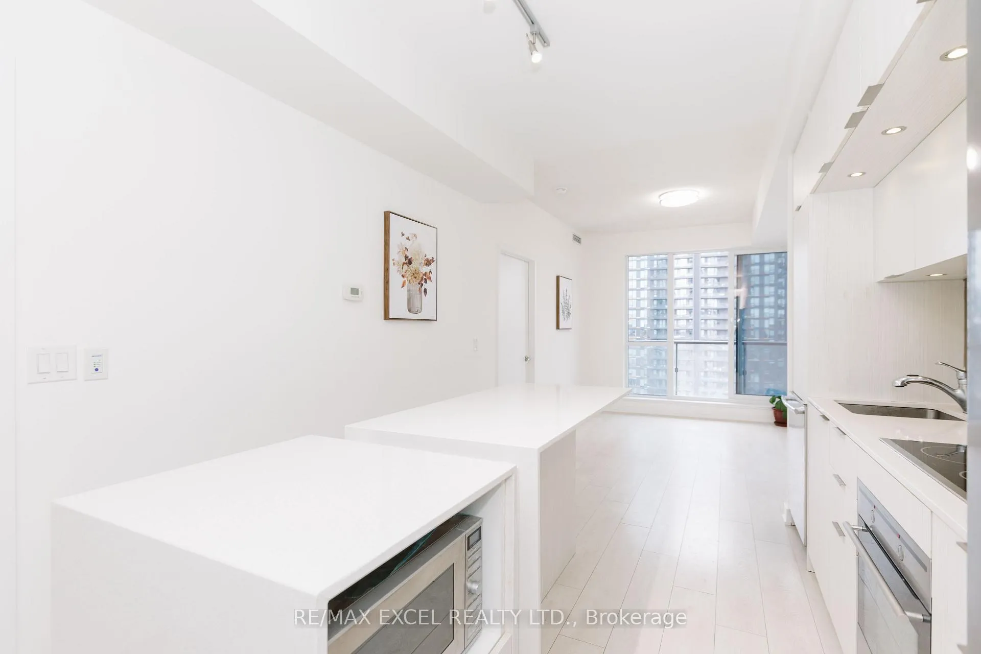 Photo 20 of Unit 1307, 170 Sumach Street, Toronto, Regent Park — HOMEH
