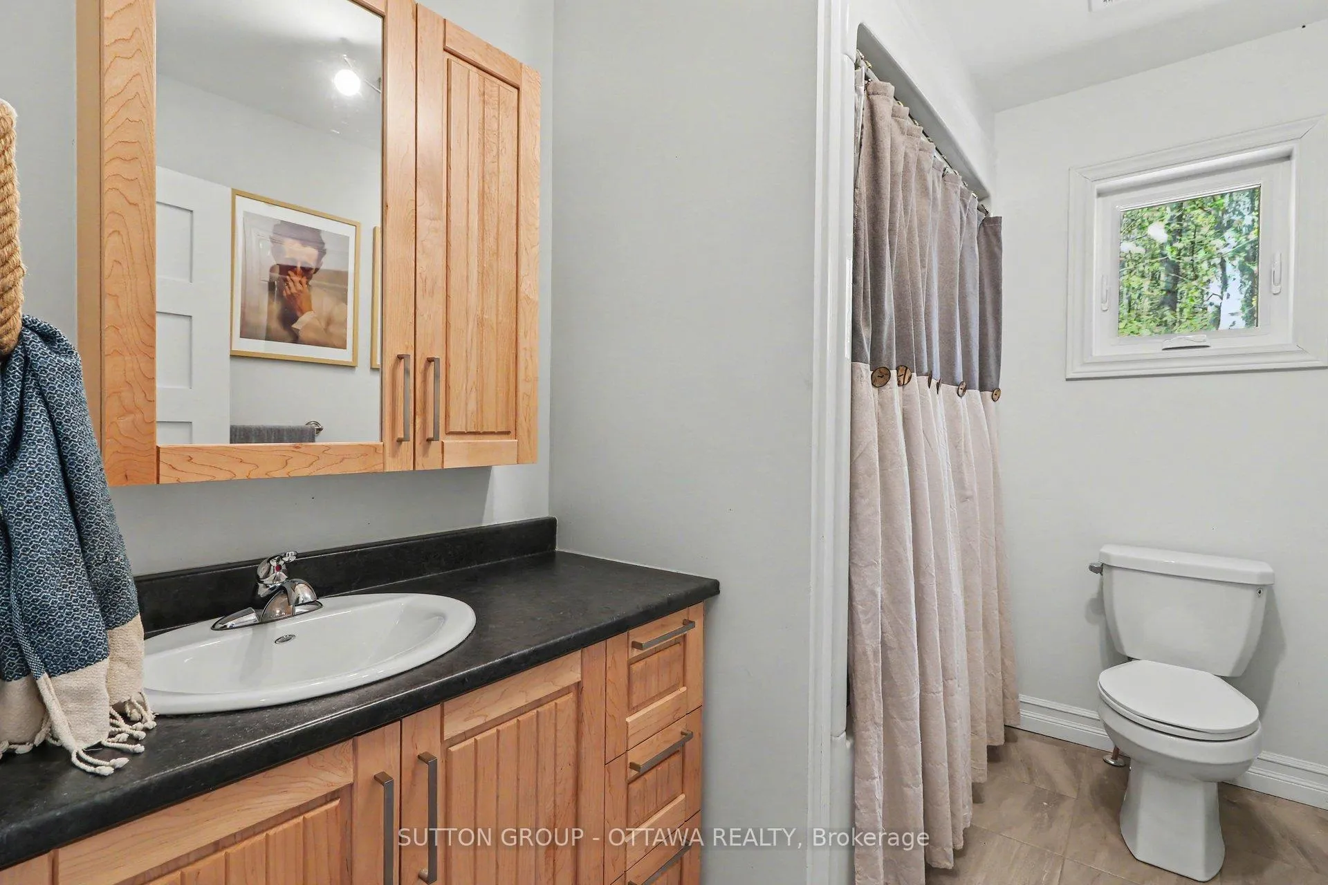 Photo 18 of 5315 Pearl Road, Champlain, Champlain Twp — HOMEH