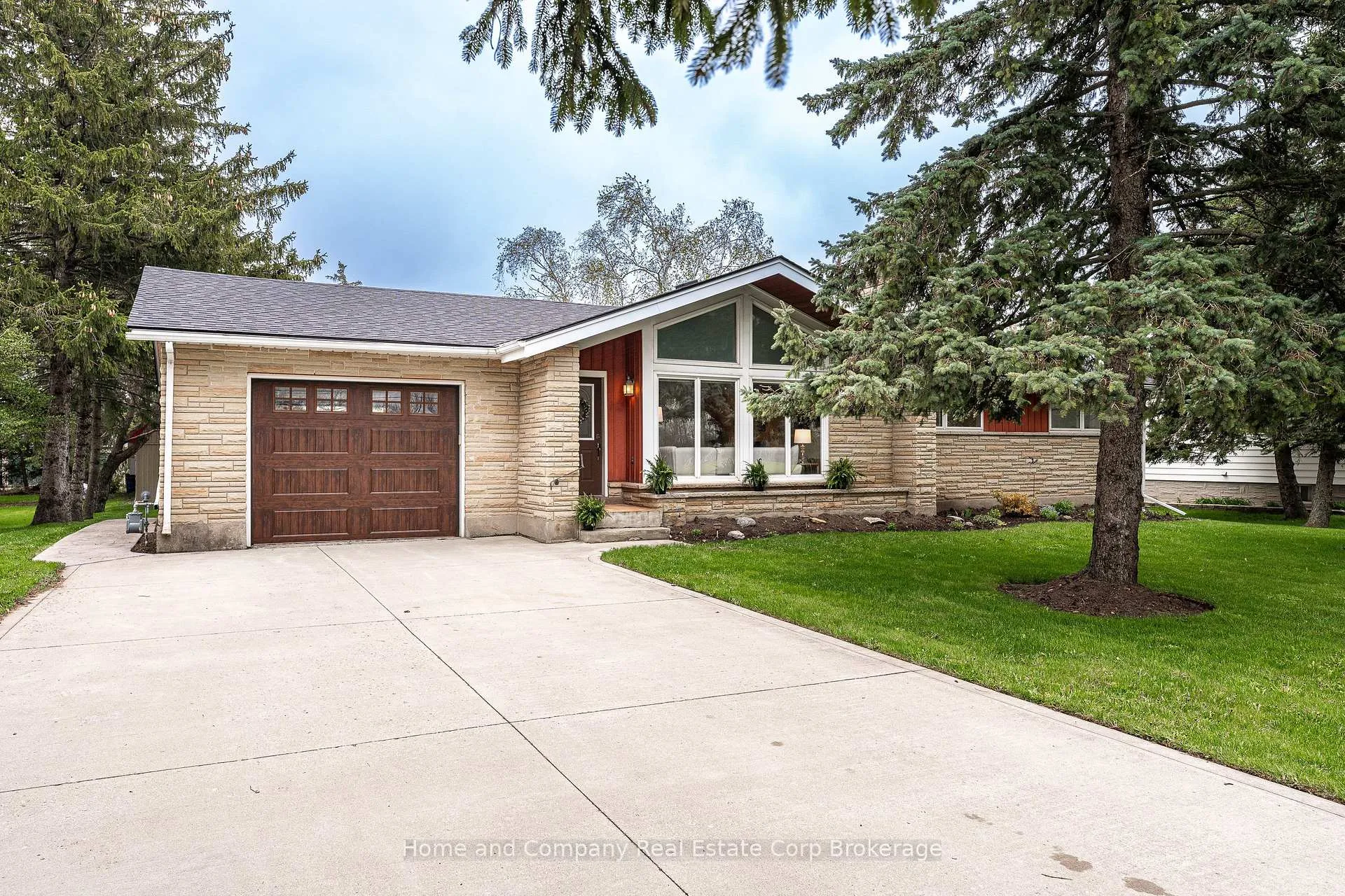 Photo 1 of 3981 111 Road, Perth East, North Easthope — HOMEH