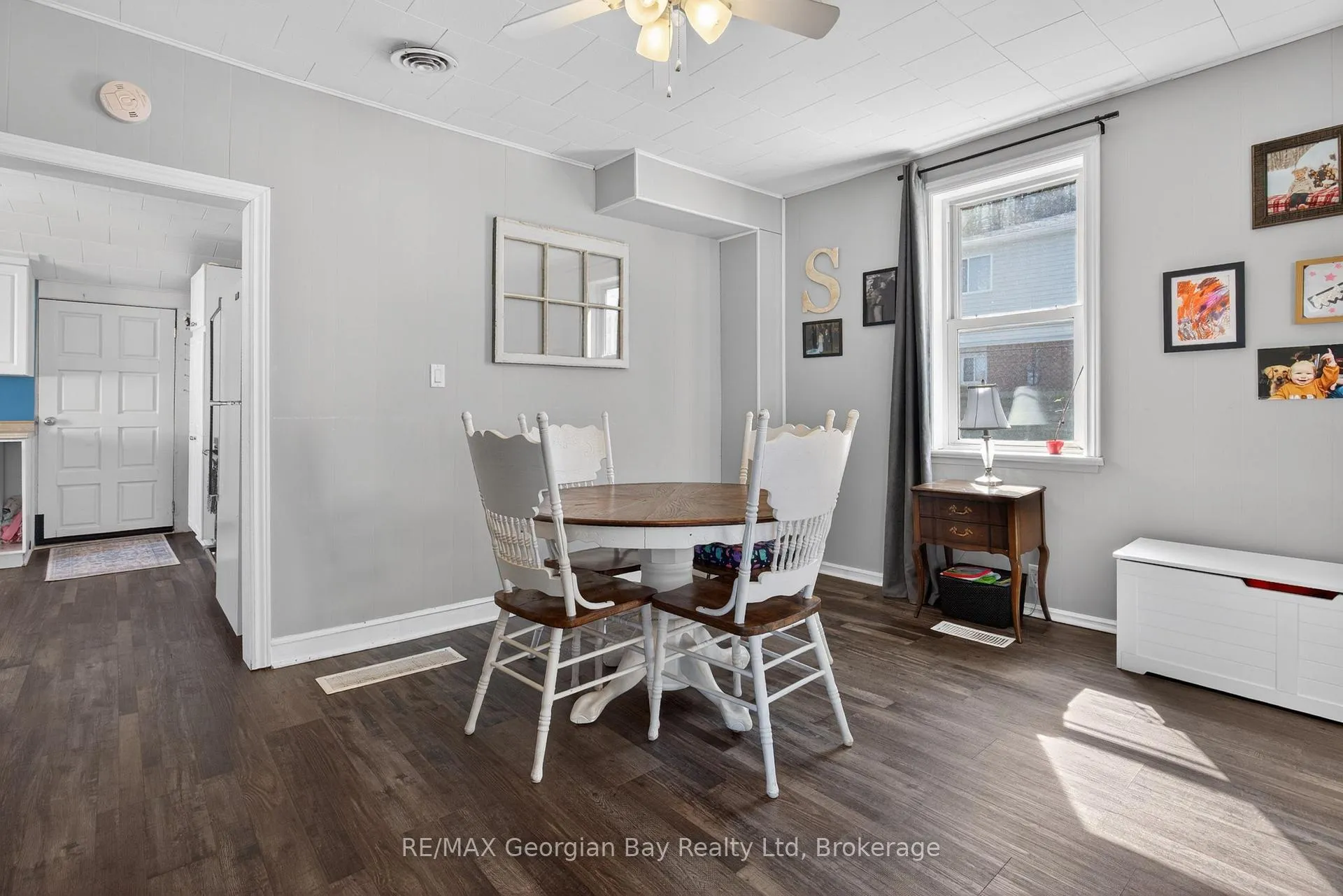 Photo 7 of 13 Centre Street, Penetanguishene — HOMEH