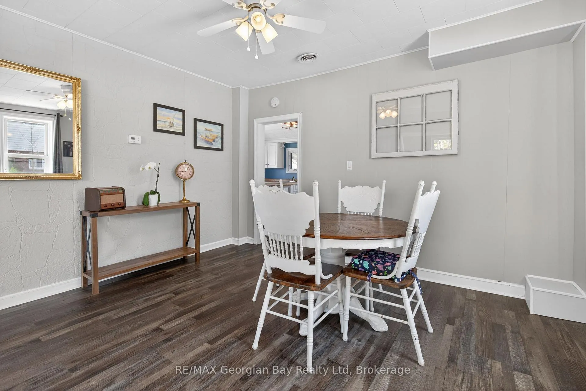Photo 8 of 13 Centre Street, Penetanguishene — HOMEH