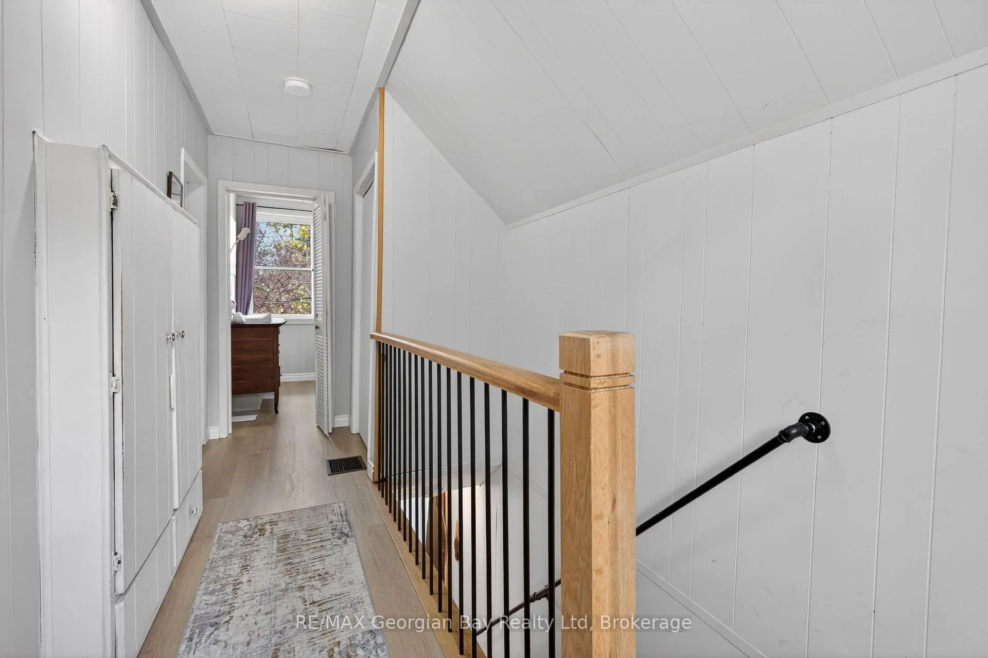 Photo 16 of 13 Centre Street, Penetanguishene — HOMEH
