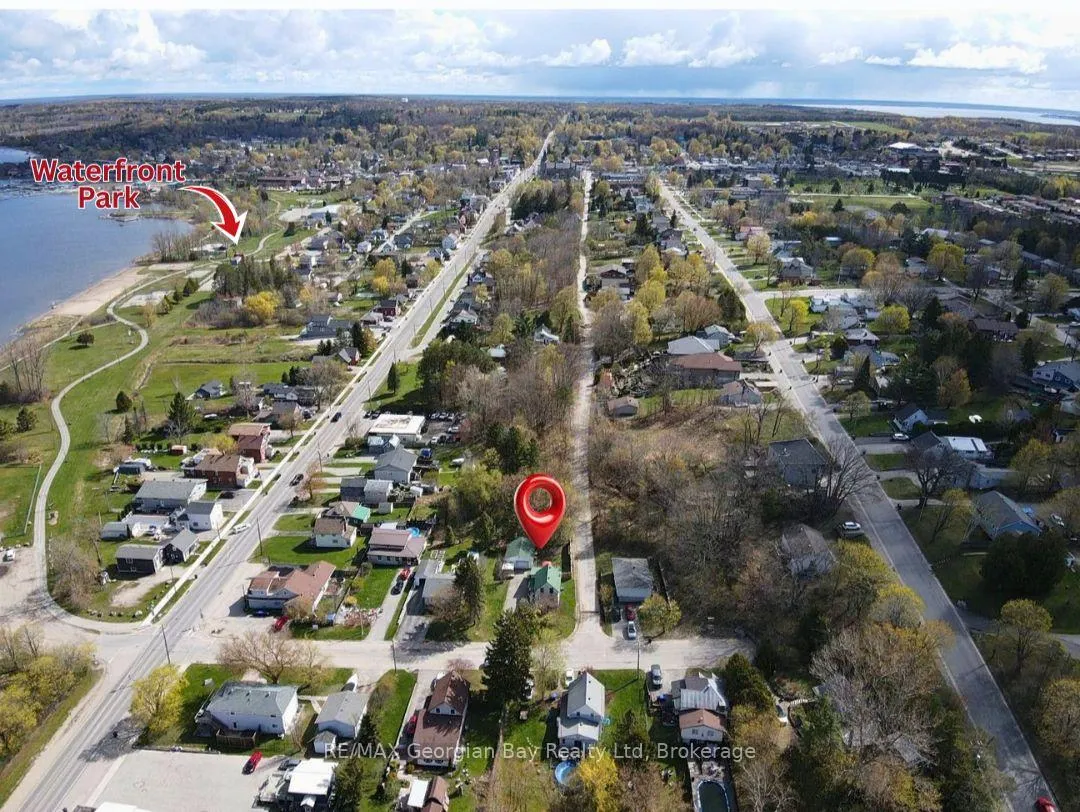 Photo 32 of 13 Centre Street, Penetanguishene — HOMEH
