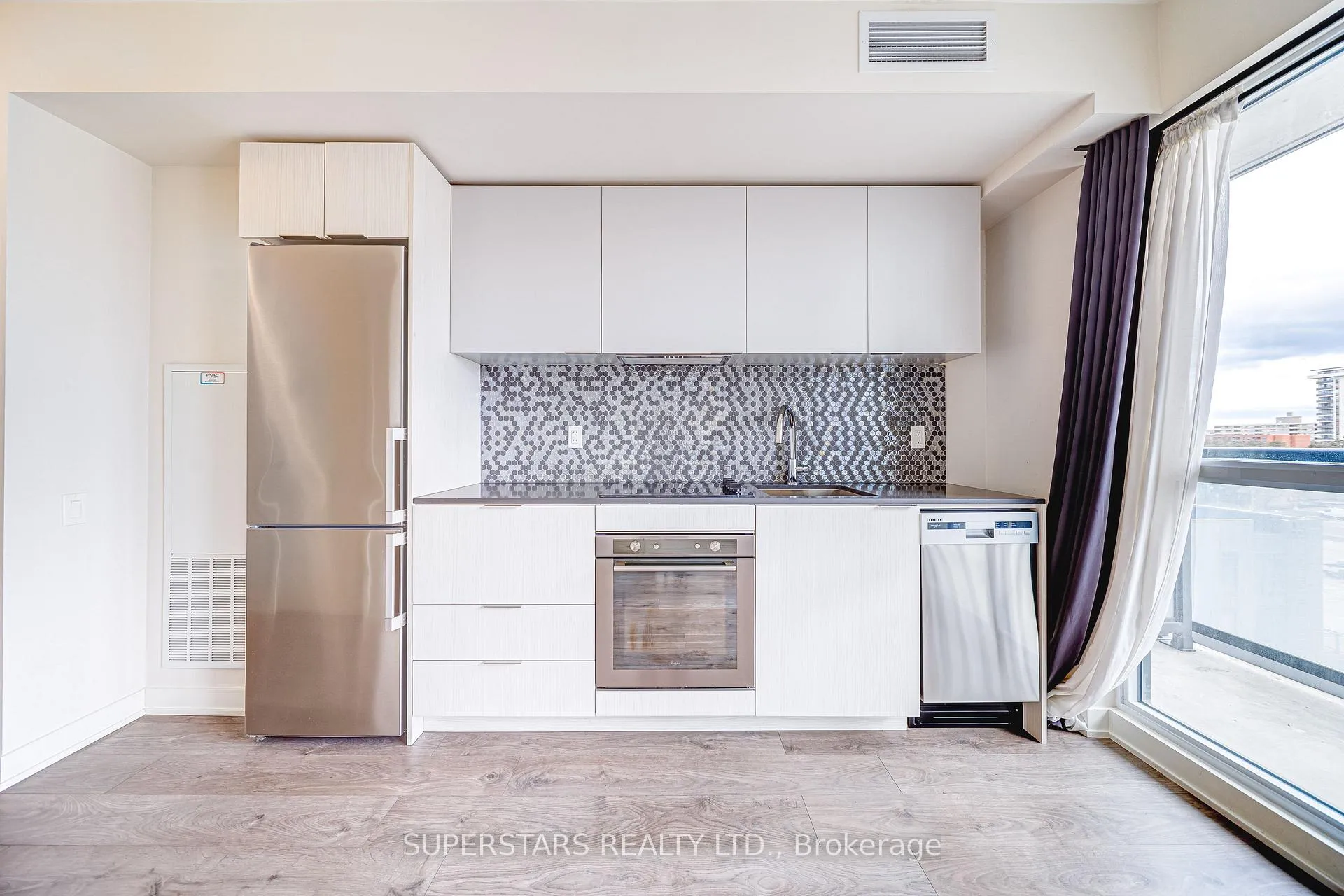 Photo 3 of Unit 509, 2 Sonic Way, Toronto, Flemingdon Park — HOMEH