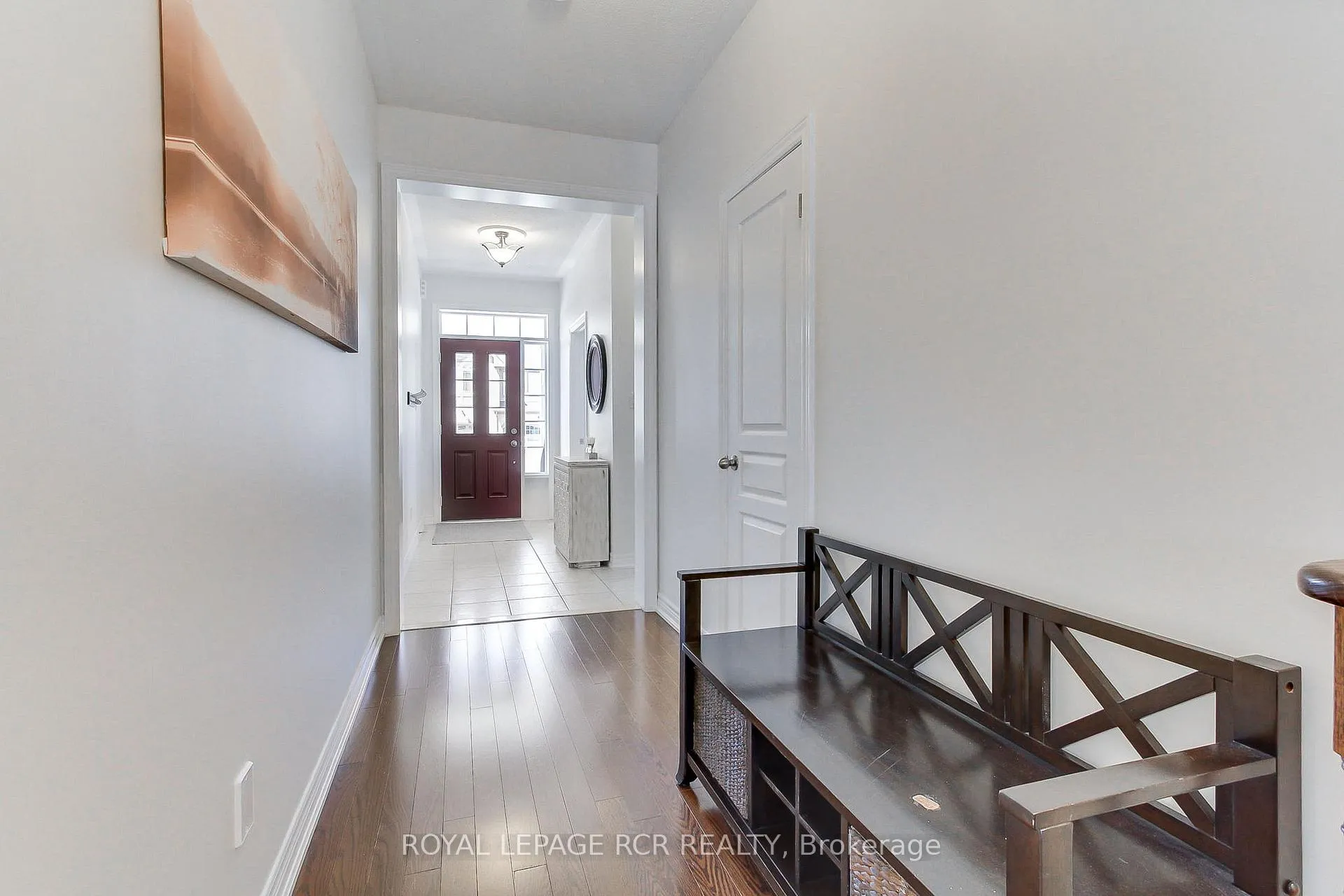 Photo 5 of 19 Wyndham Circle, Georgina, Sutton & Jackson's Point — HOMEH