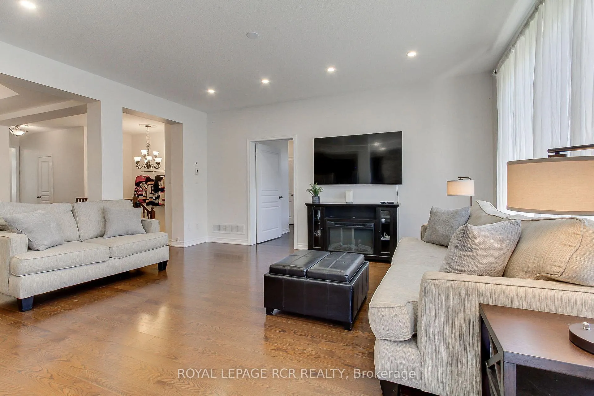 Photo 19 of 19 Wyndham Circle, Georgina, Sutton & Jackson's Point — HOMEH