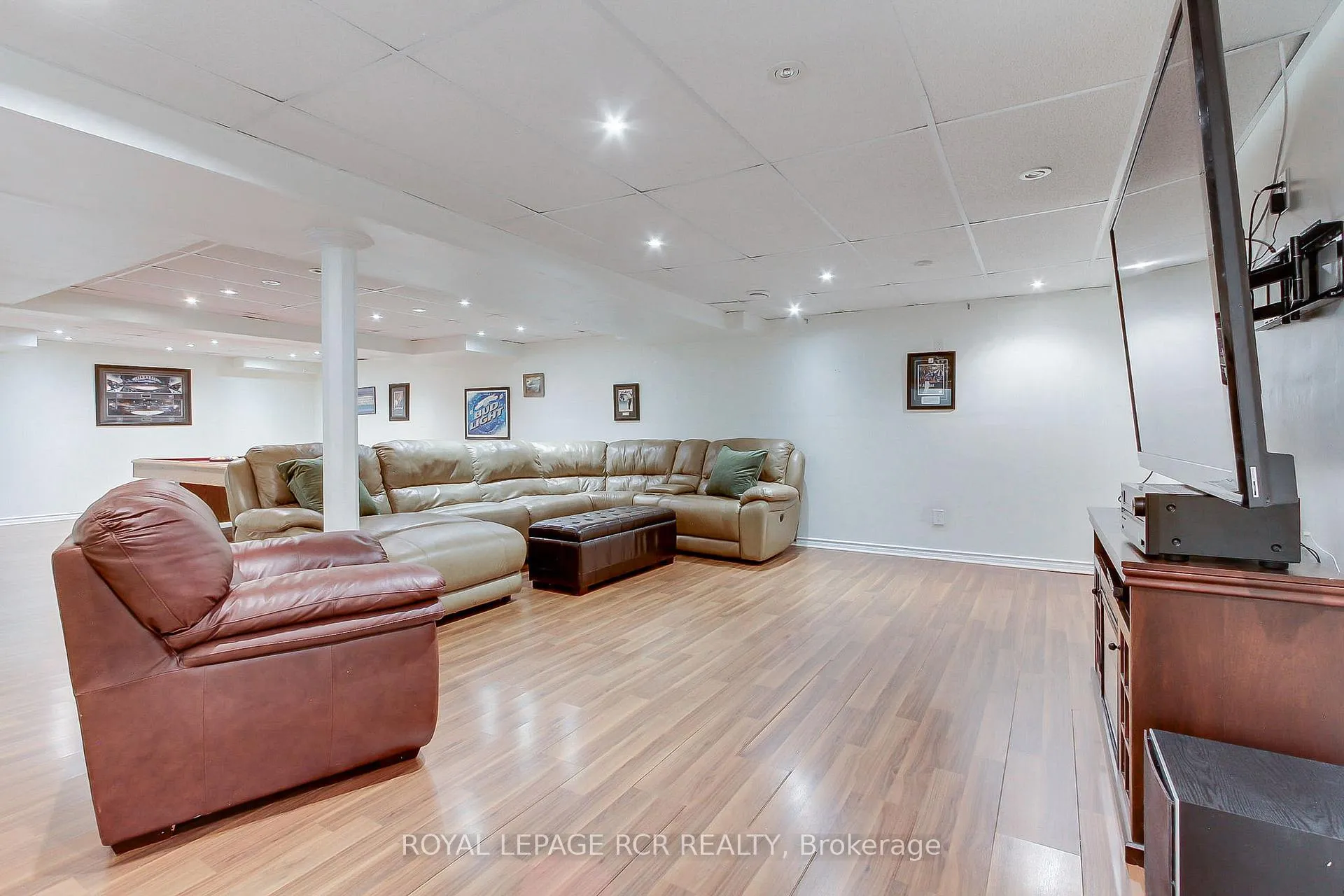 Photo 37 of 19 Wyndham Circle, Georgina, Sutton & Jackson's Point — HOMEH