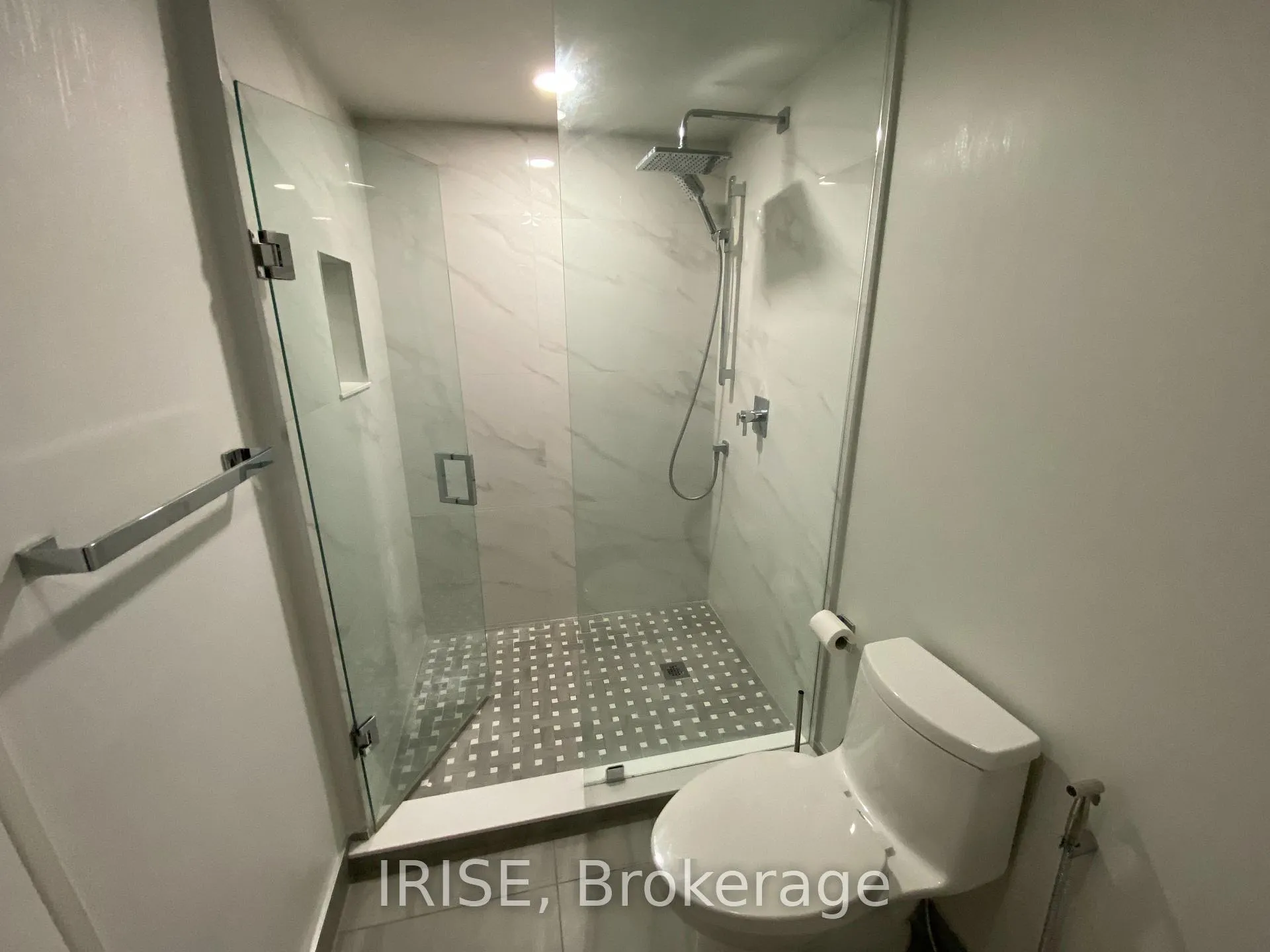 Photo 14 of Unit 803, 77 Carlton Street, Toronto, Church-Yonge Corridor — HOMEH