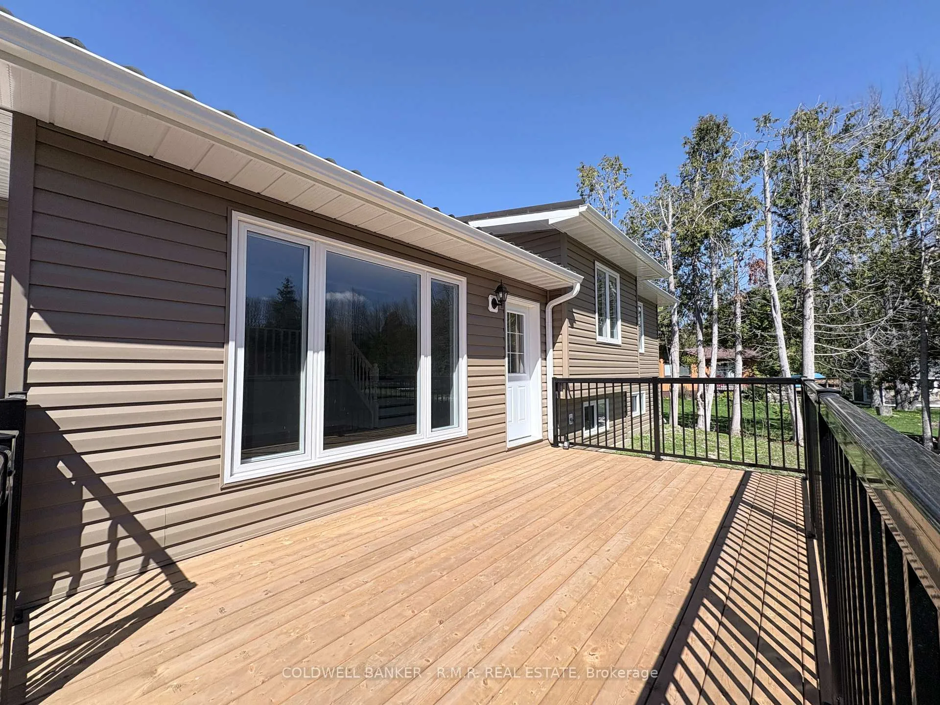 Photo 6 of 1355 Furniss Drive, Ramara, Brechin — HOMEH