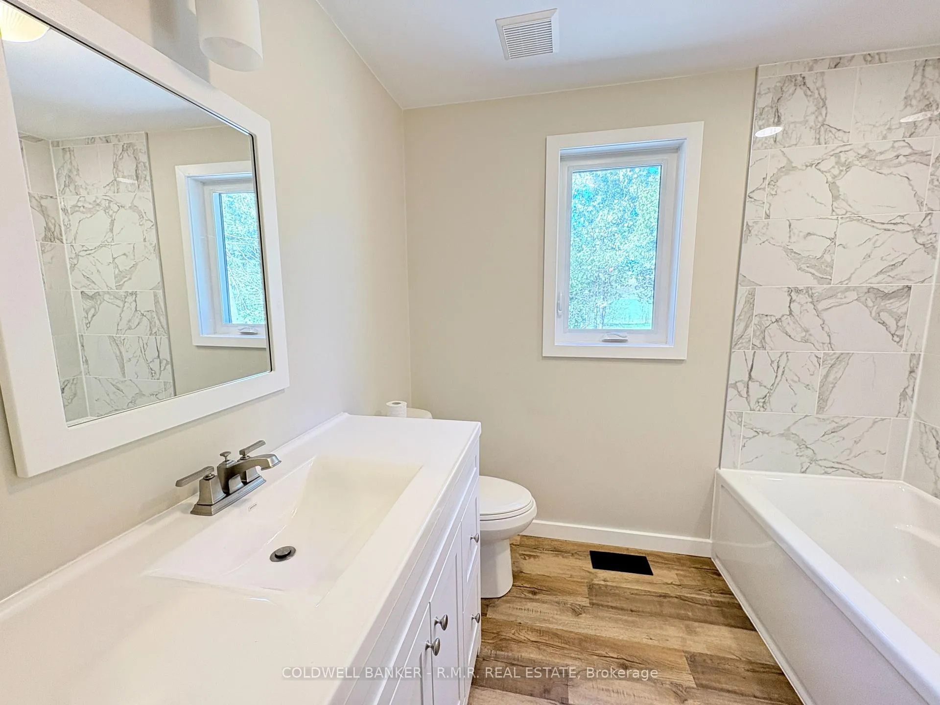 Photo 14 of 1355 Furniss Drive, Ramara, Brechin — HOMEH