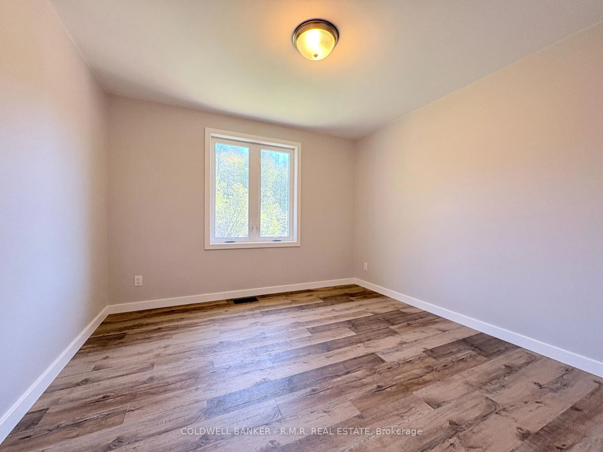 Photo 20 of 1355 Furniss Drive, Ramara, Brechin — HOMEH
