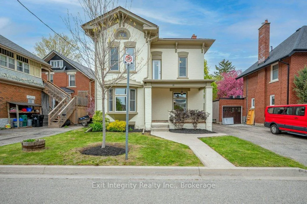 Photo 1 of 12 Clarence Place, Kitchener — HOMEH
